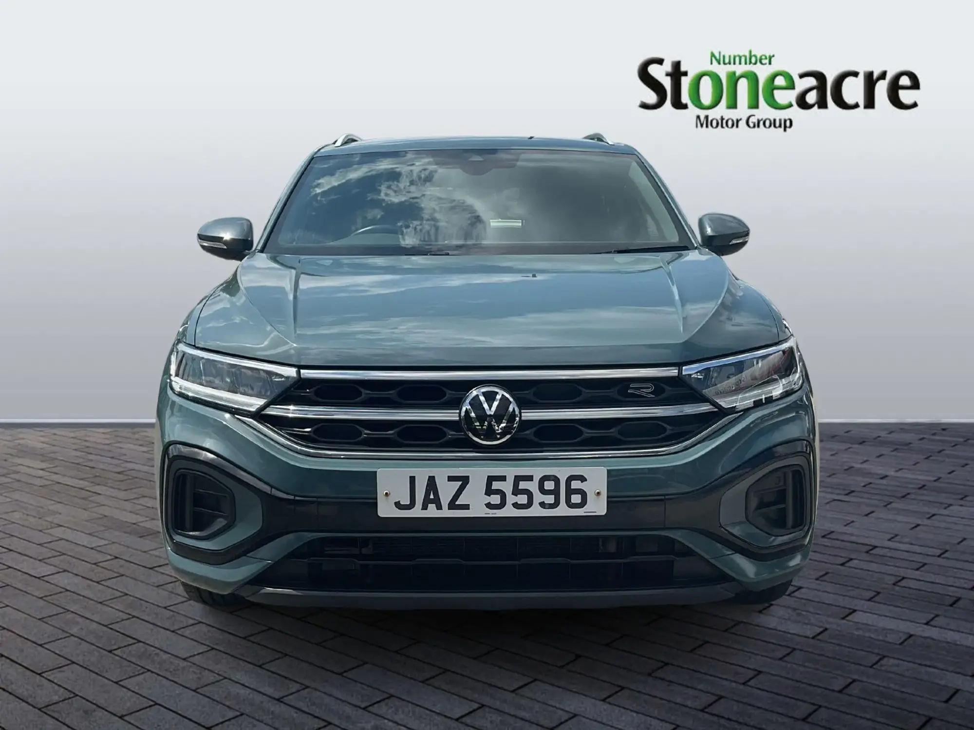 Volkswagen T-Roc Image 2