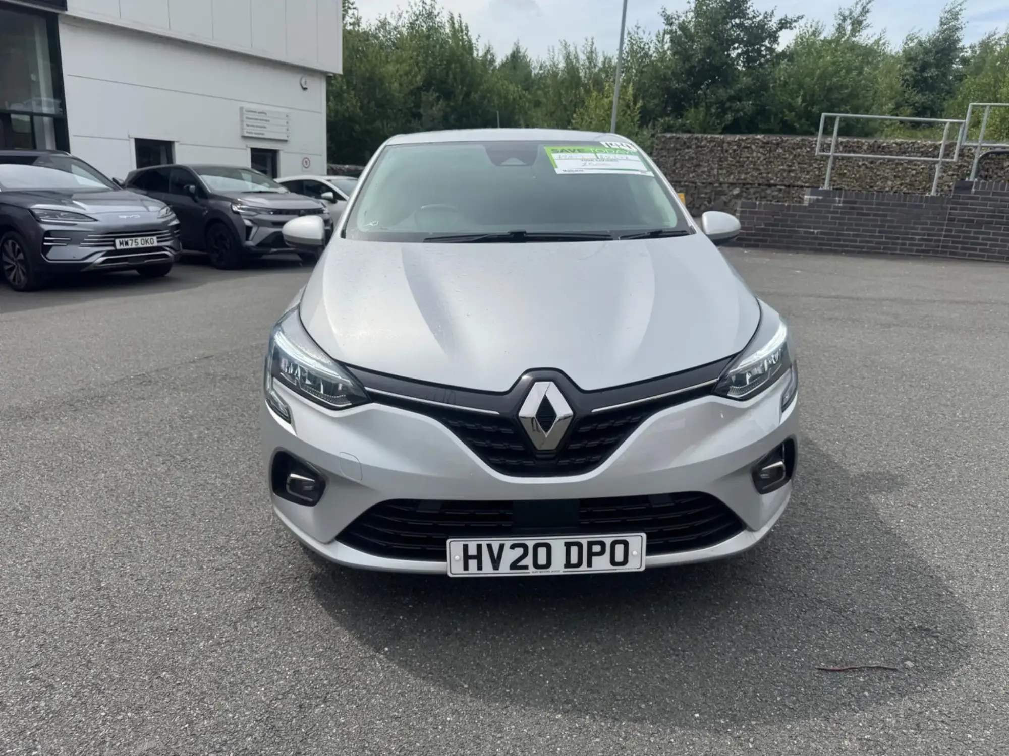 Renault Clio 1.0 TCe 100 Iconic 5dr HV20DPO Image 2