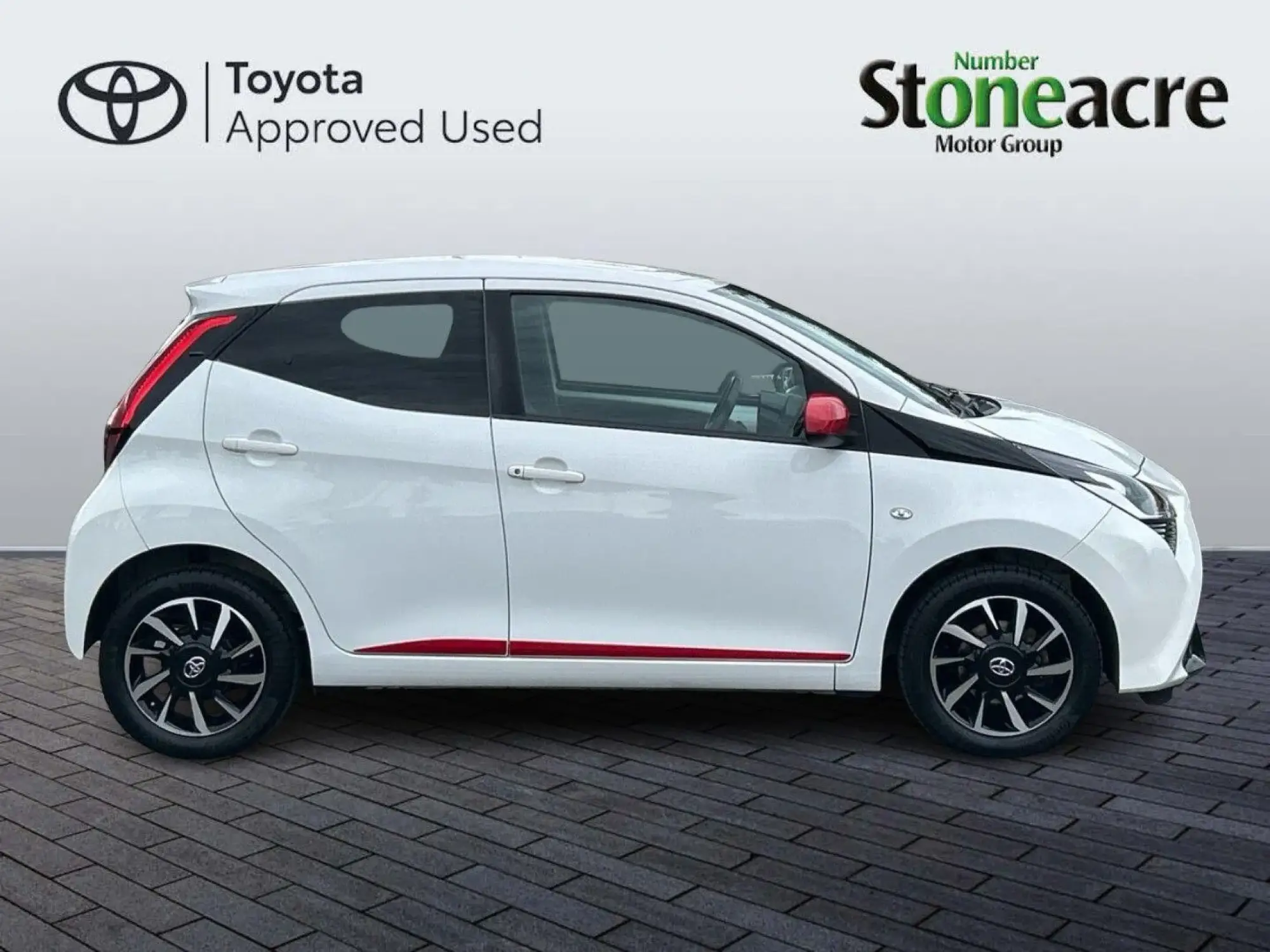 Toyota Aygo Image 2