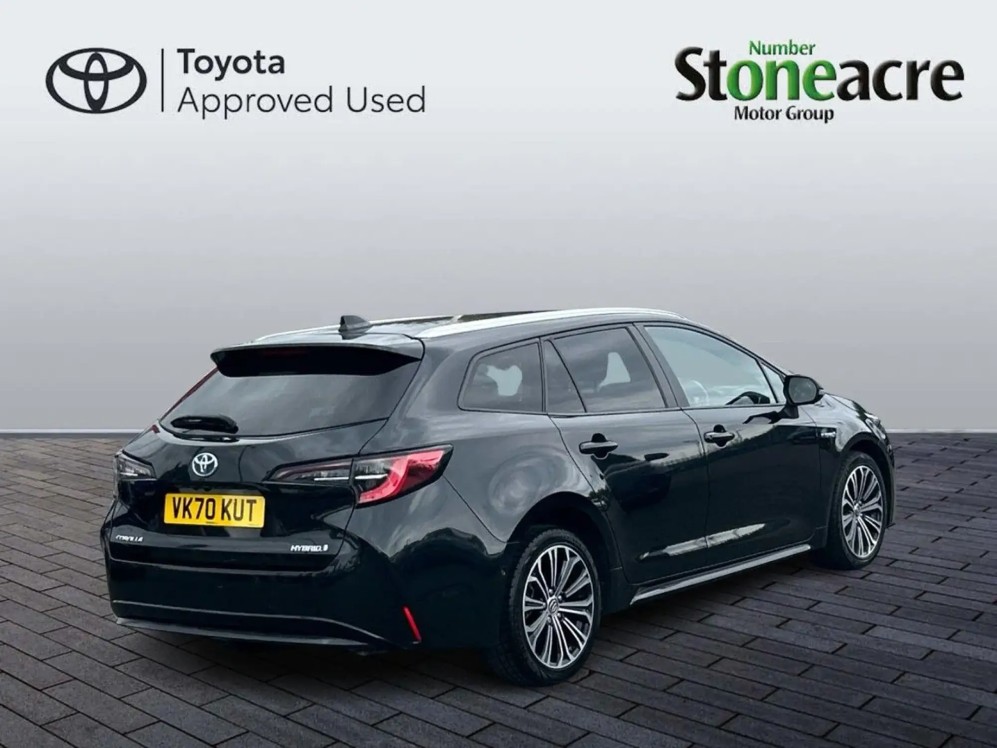 Toyota Corolla Touring Sports Image 3