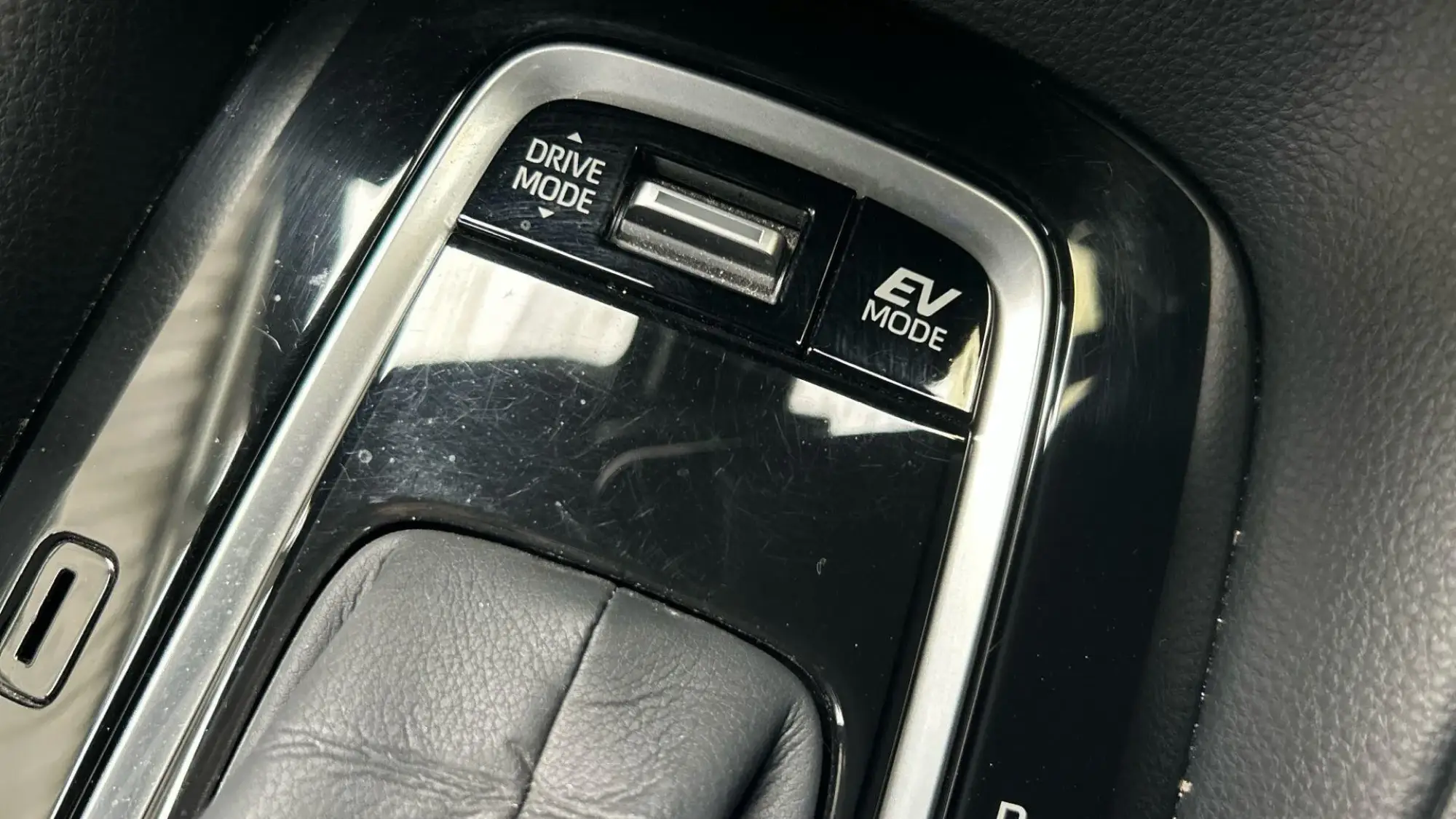 Toyota Corolla Touring Sports Image 32