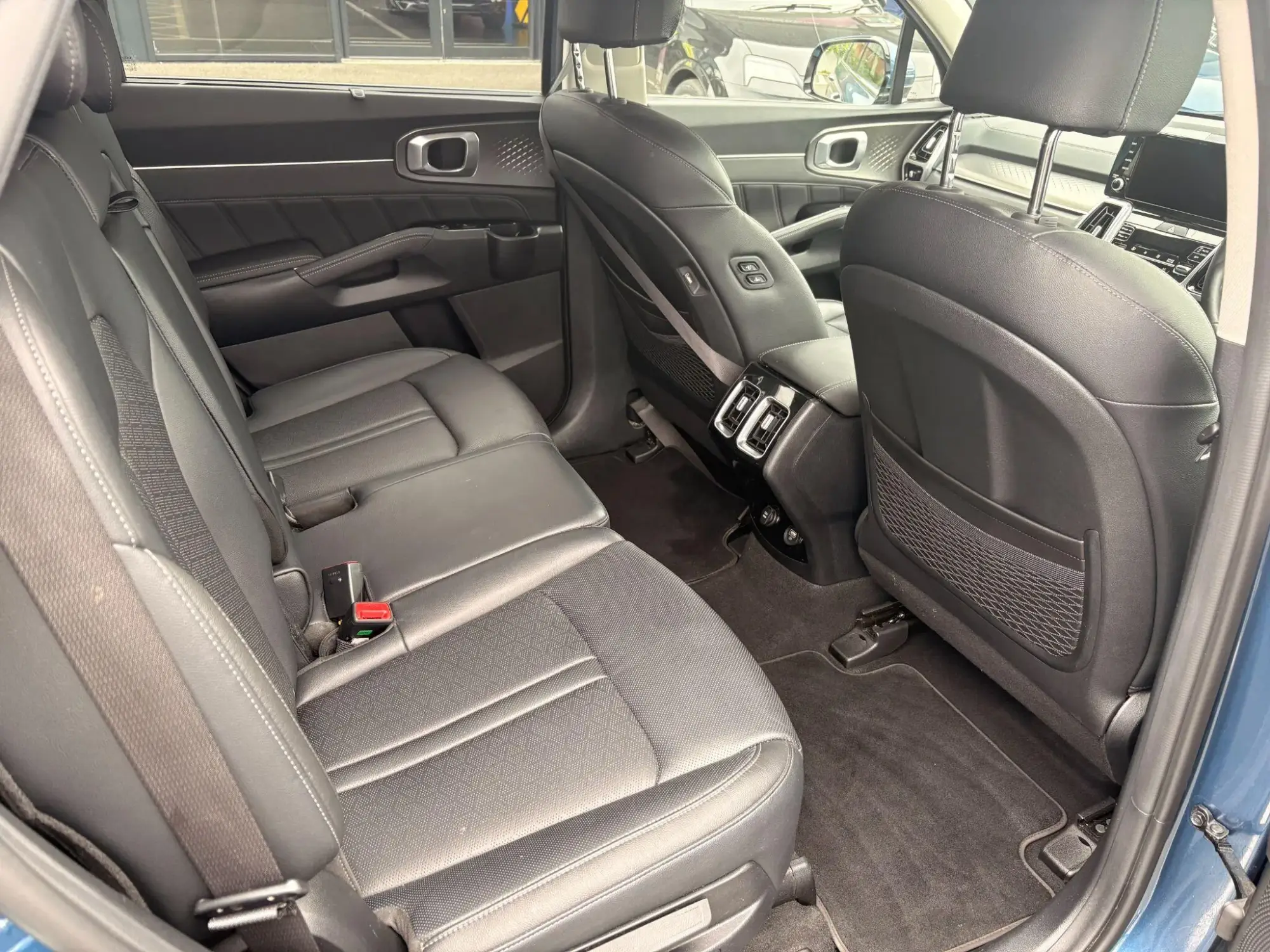 Kia Sorento Hybrid Image 17 Kia Sorento Hybrid Image 17