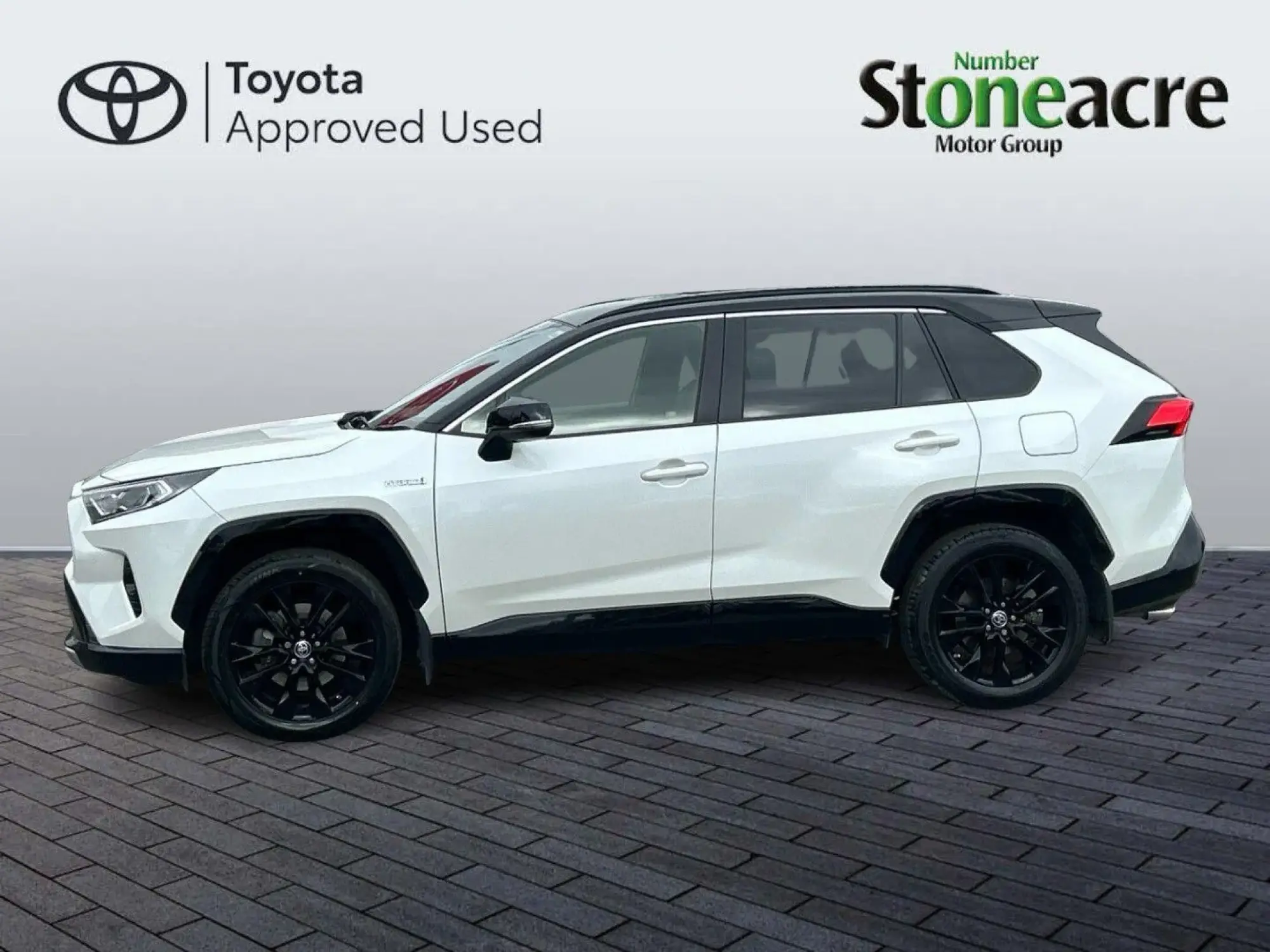 Toyota RAV4 Self-Charging Hybrid Image 6 Toyota RAV4 Self-Charging Hybrid Image 6
