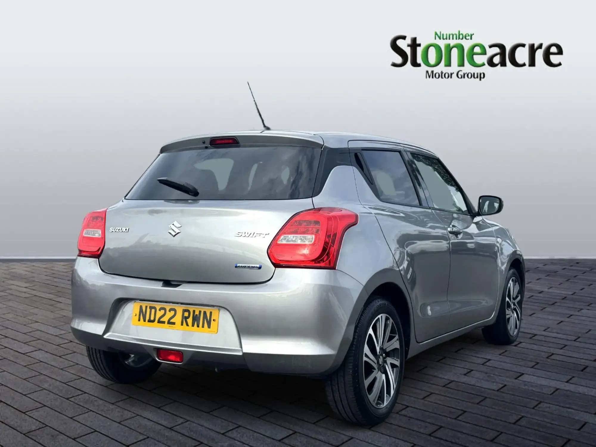 Suzuki Swift 1.2 Dualjet 83 12V Hybrid SZ-L 5dr ND22RWN Image 3