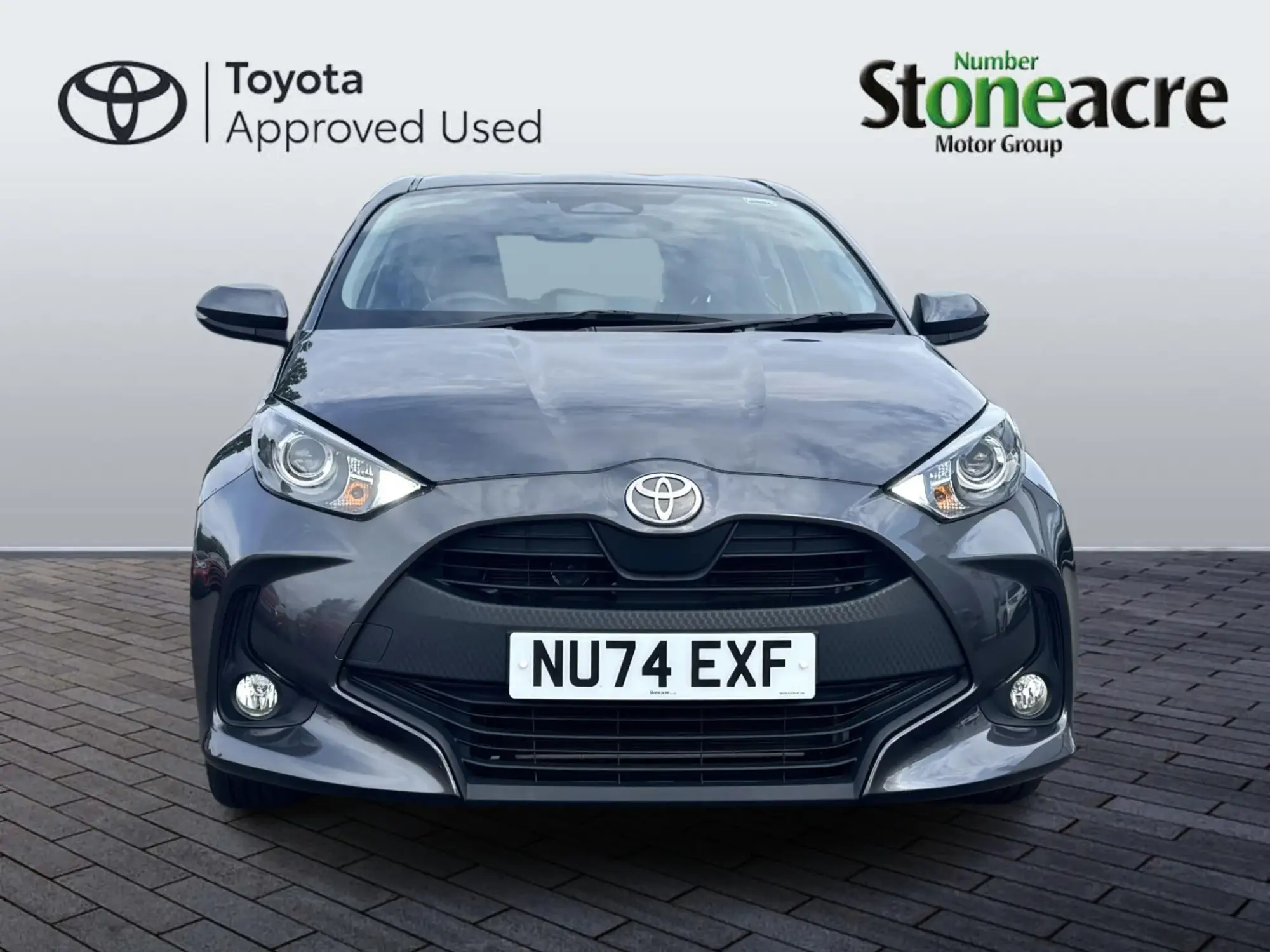 Toyota Yaris Image 8 Toyota Yaris Image 8