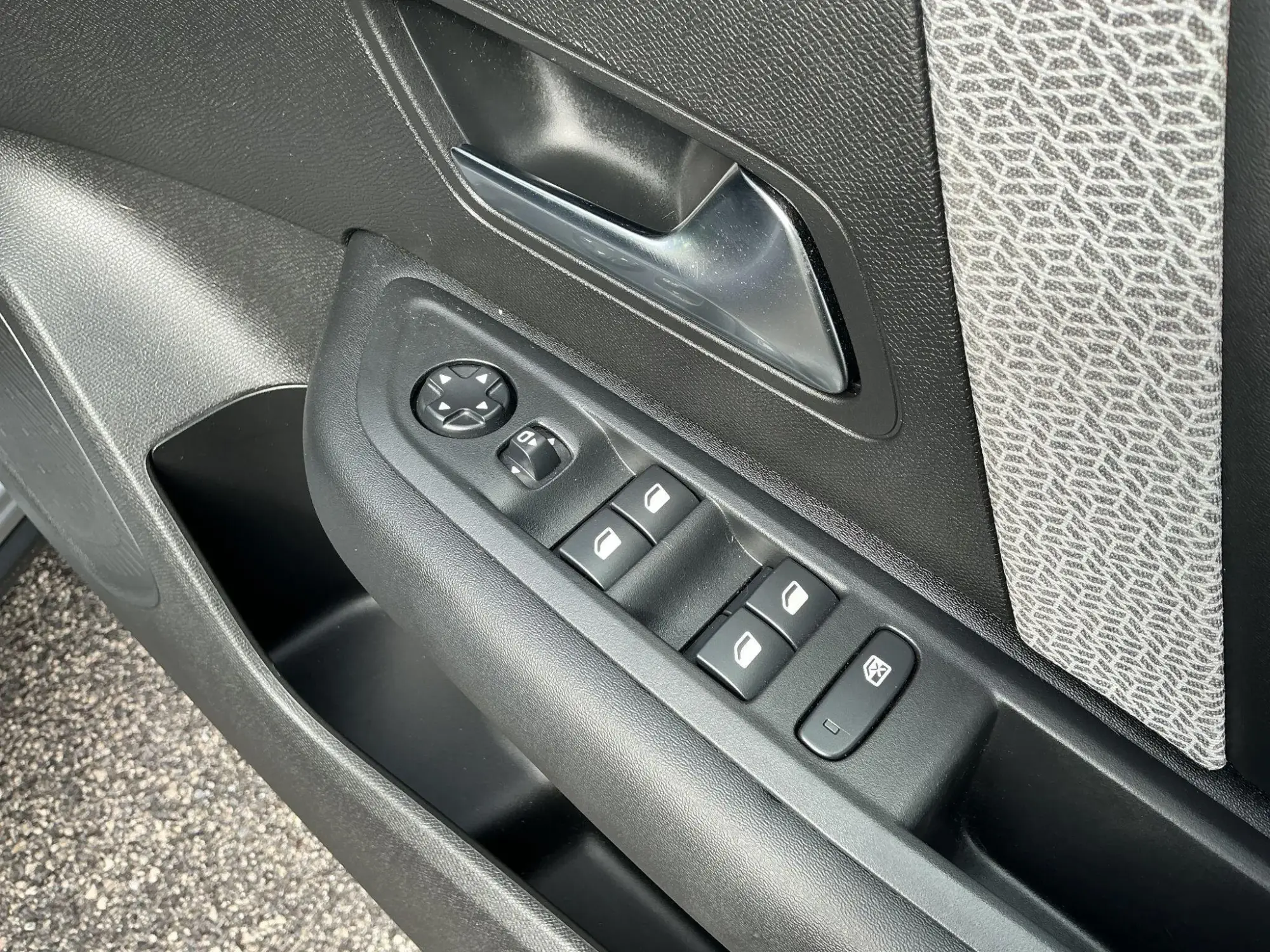 Citroen C4 Image 23 Citroen C4 Image 23