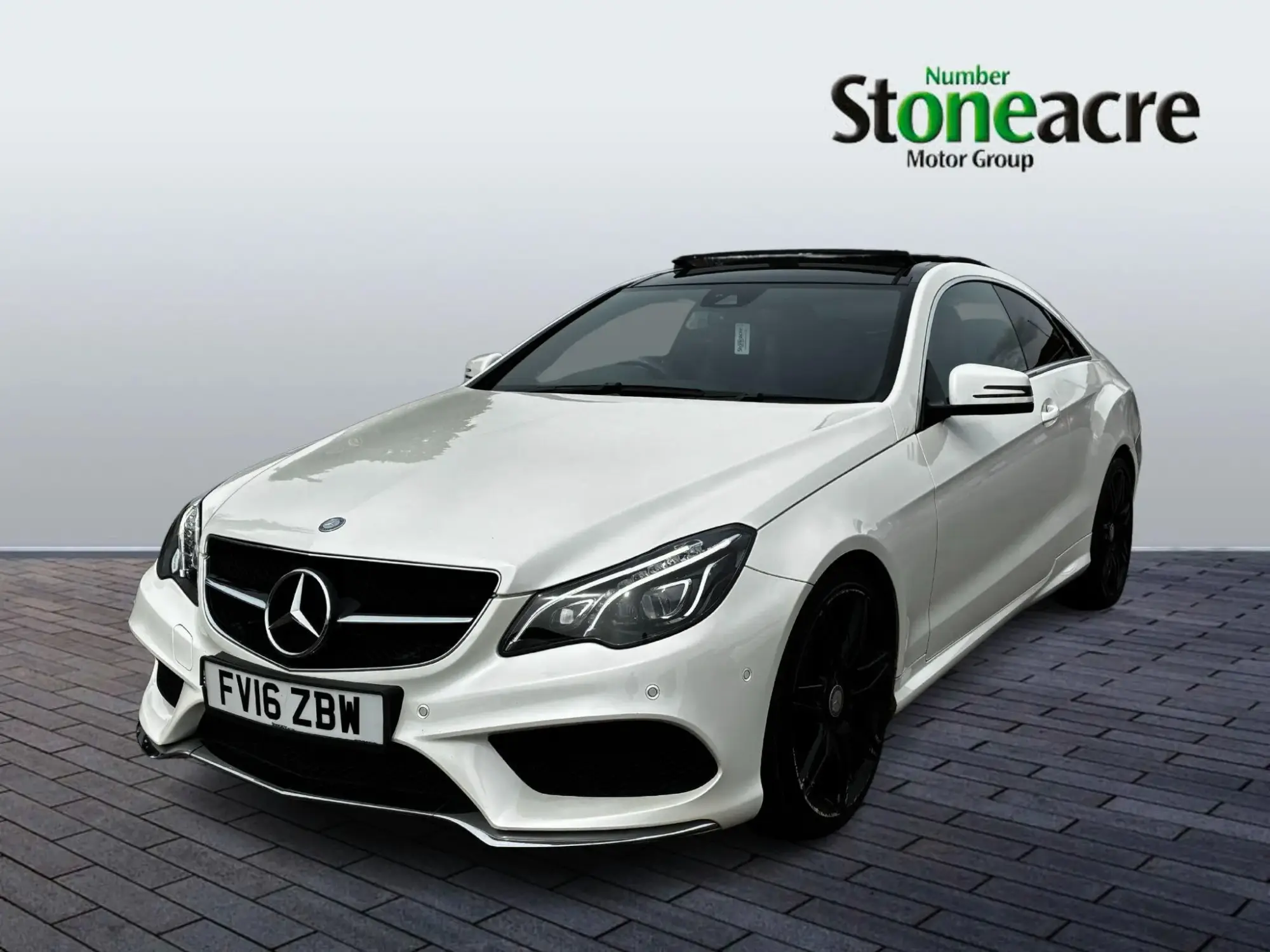 Mercedes-Benz E-Class 2.1 E220d AMG Line Edition G-Tronic+ Euro 6 (s/s) 2dr FV16ZBW Image 3