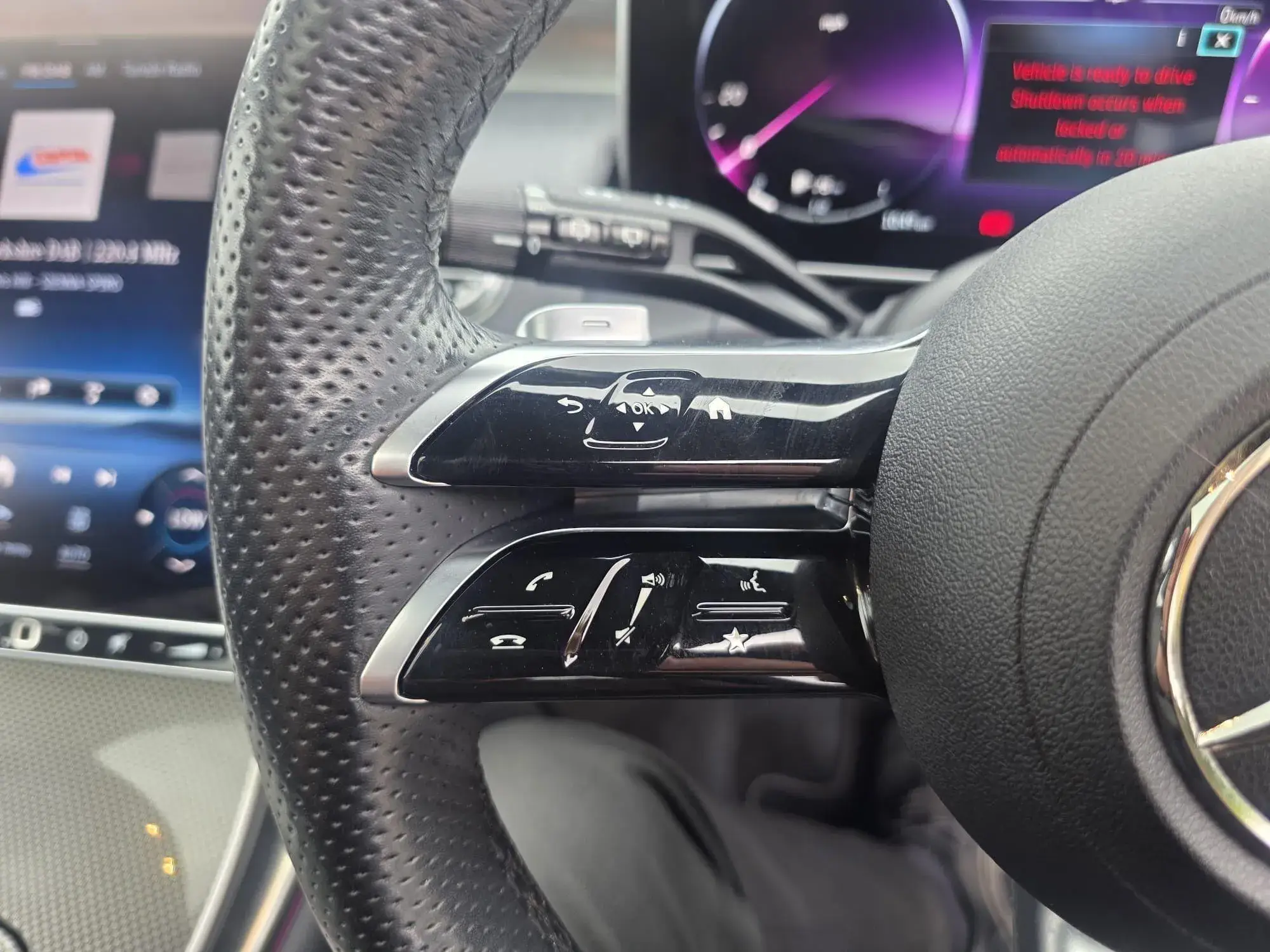 Mercedes-Benz GLC Image 18 Mercedes-Benz GLC Image 18