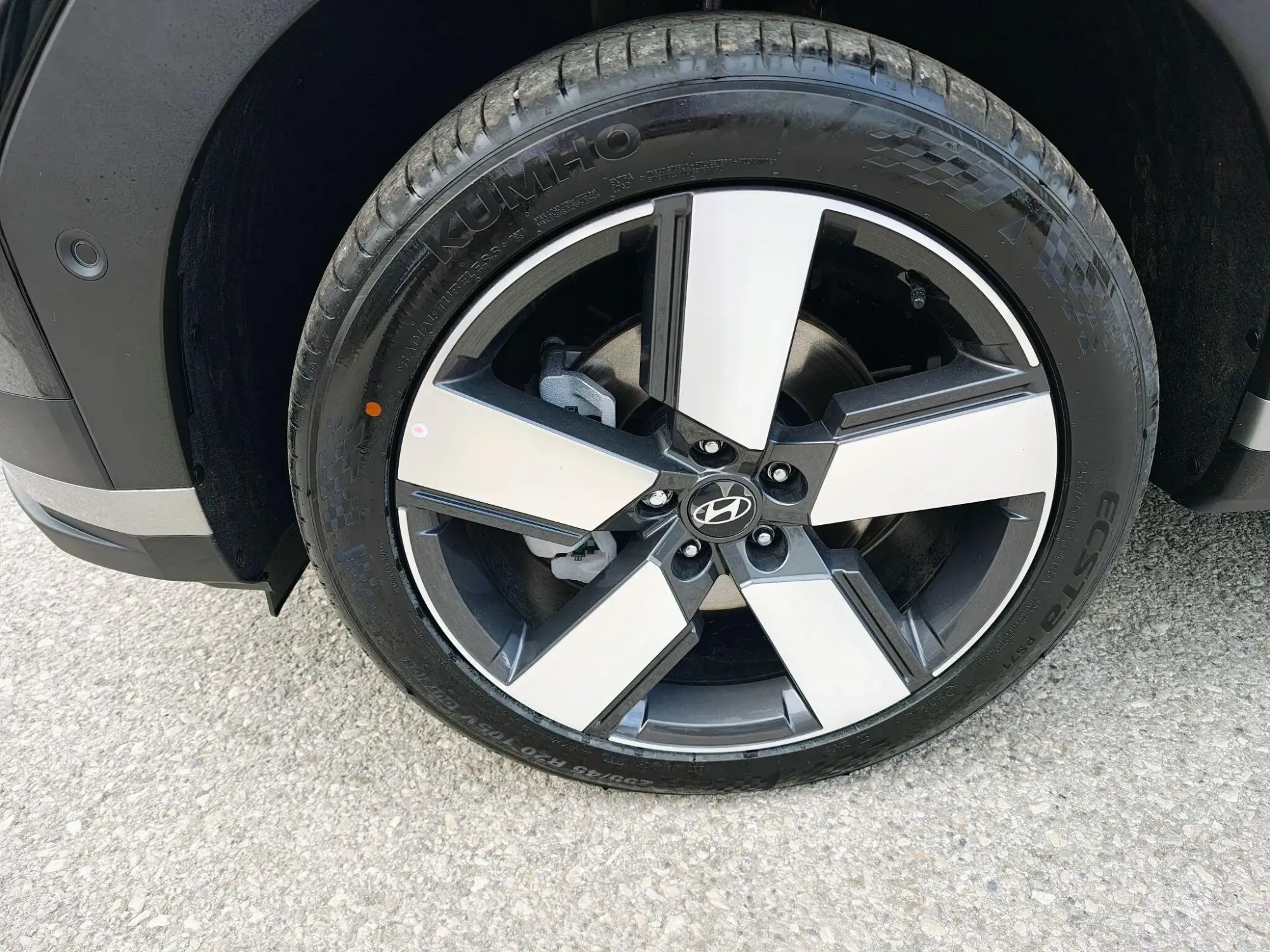 Hyundai SANTA FE Plug-in Hybrid Image 21