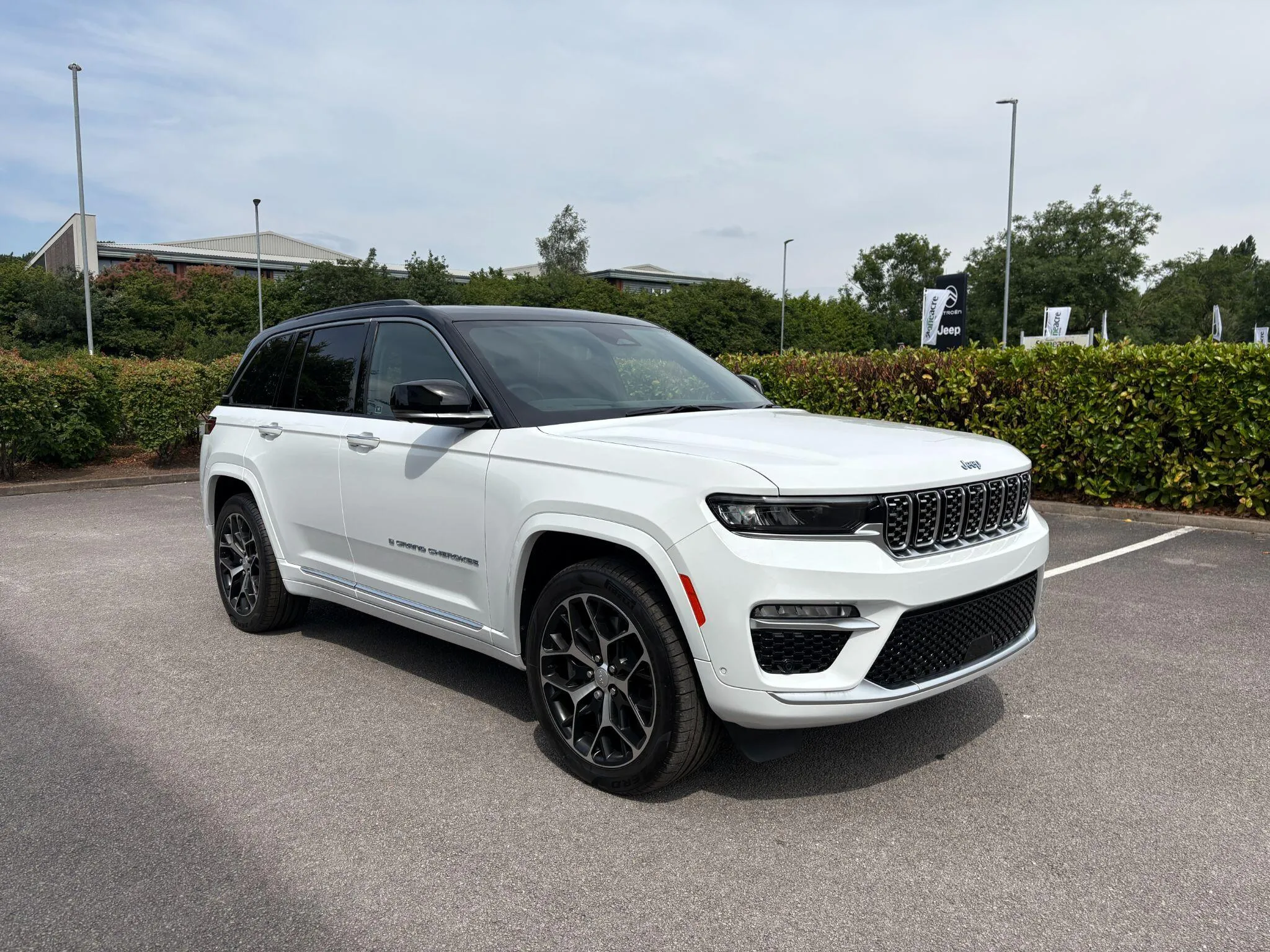 Jeep Grand Cherokee undefined 2.0 Turbo 4xe PHEV Summit Reserve 5dr Auto