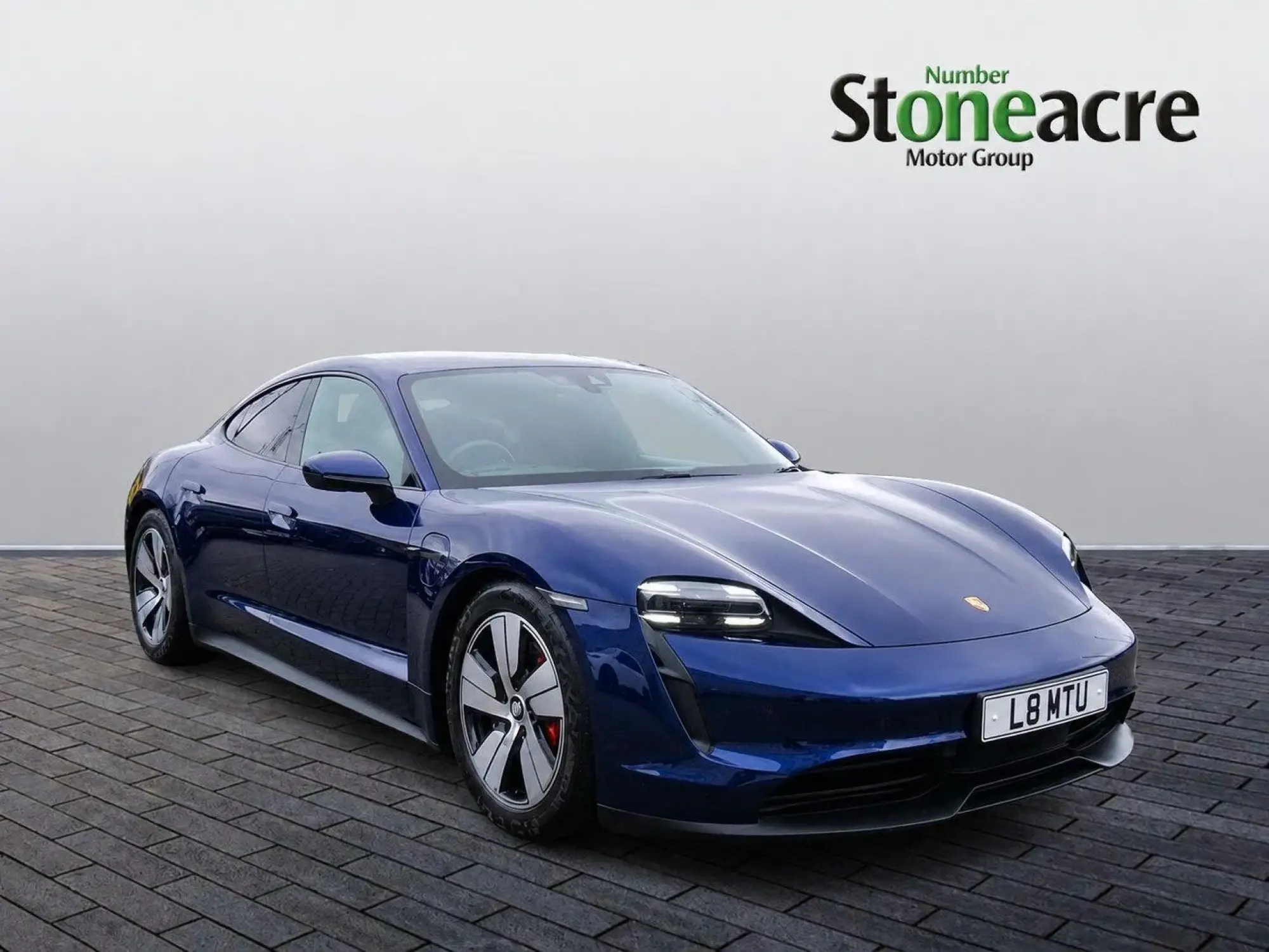 Porsche Taycan Performance Plus 93.4kWh 4S Auto 4WD 4dr PE70EZX Image 1
