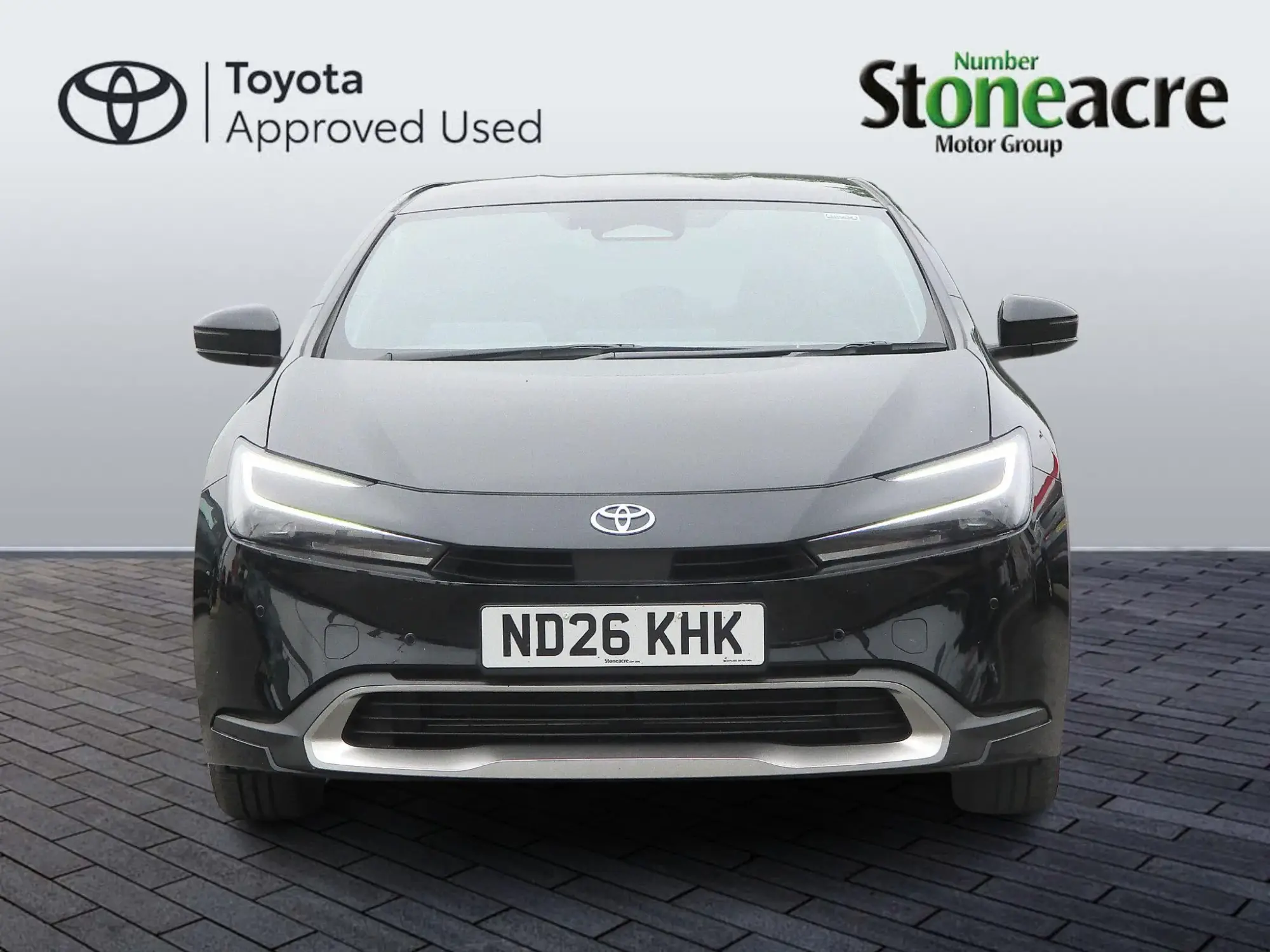 Toyota Prius Plug-in Hybrid Image 8 Toyota Prius Plug-in Hybrid Image 8