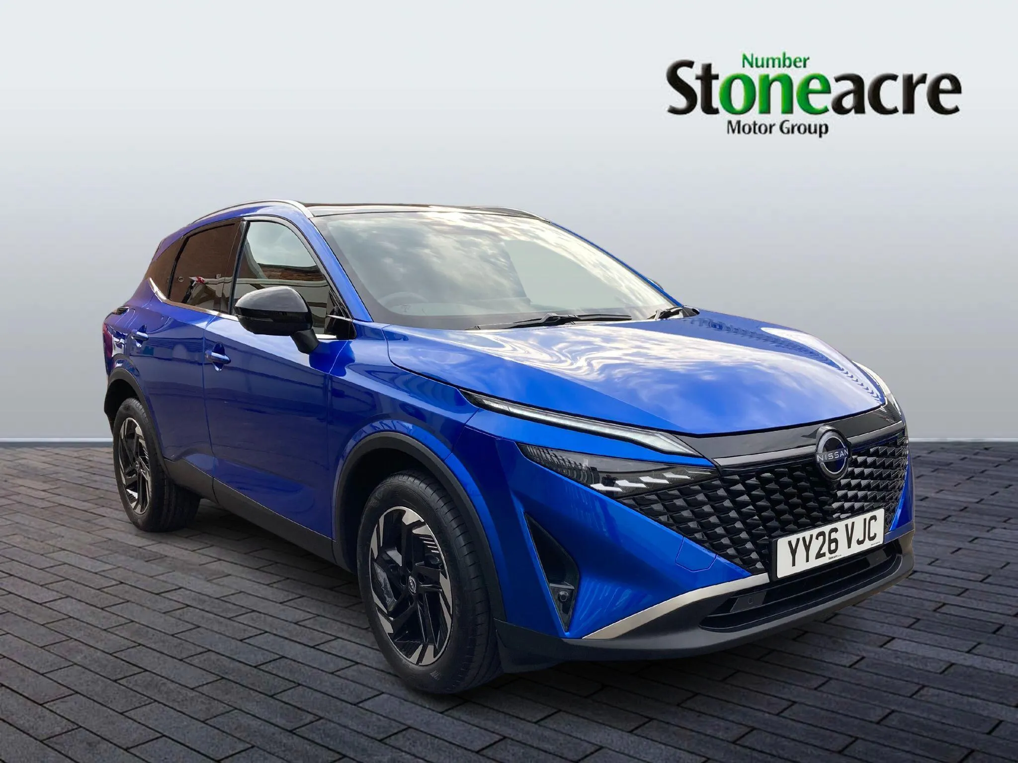 Nissan Qashqai dealer public-web source image
