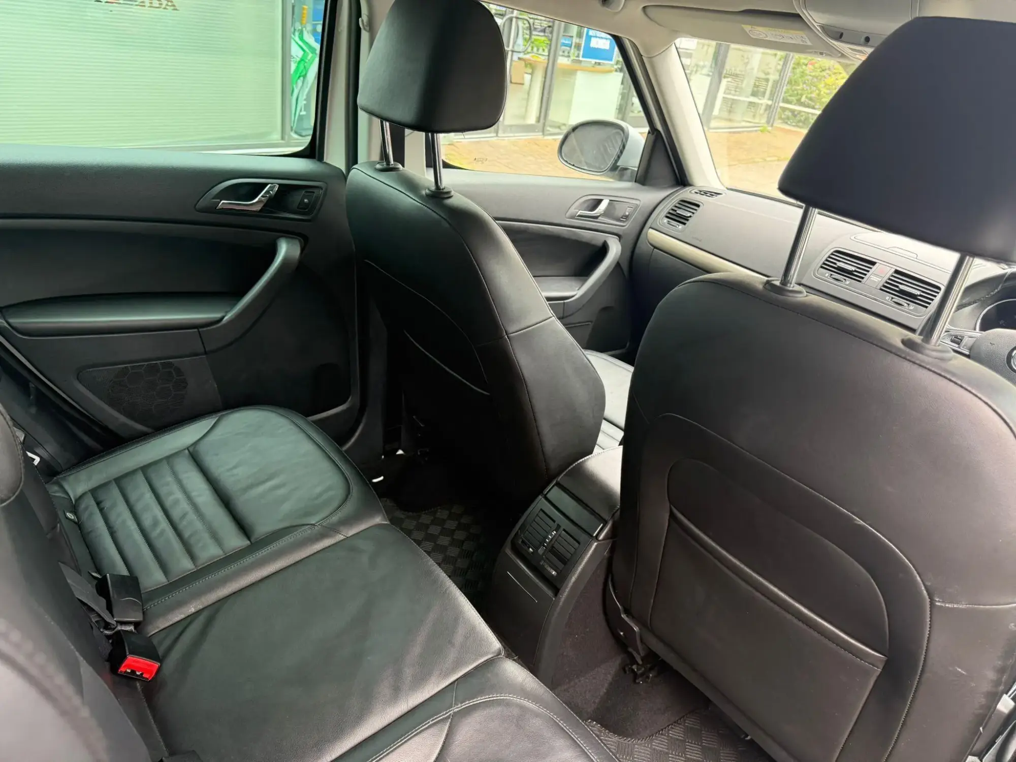 Skoda Yeti Image 16
