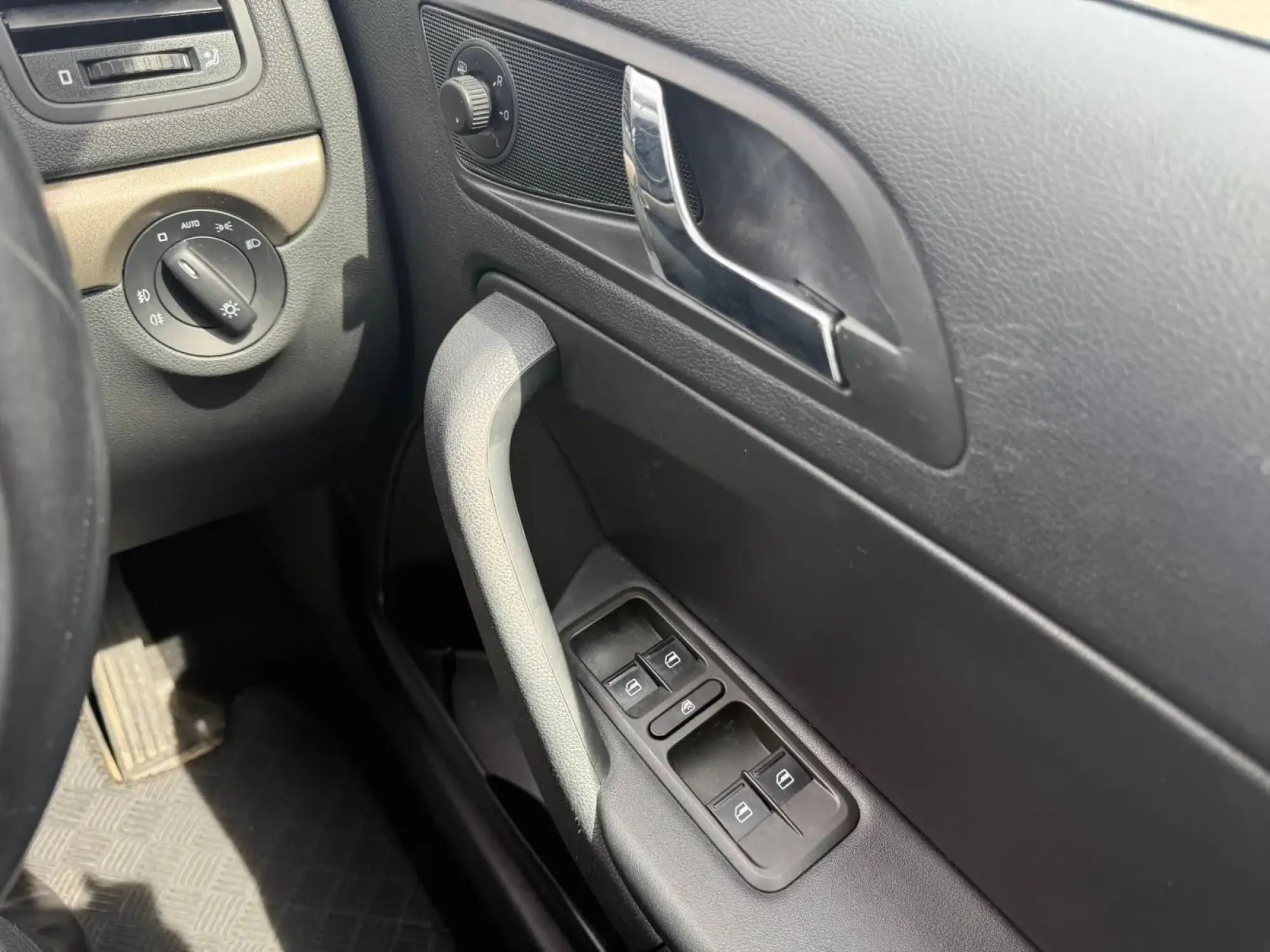 Skoda Yeti Image 18