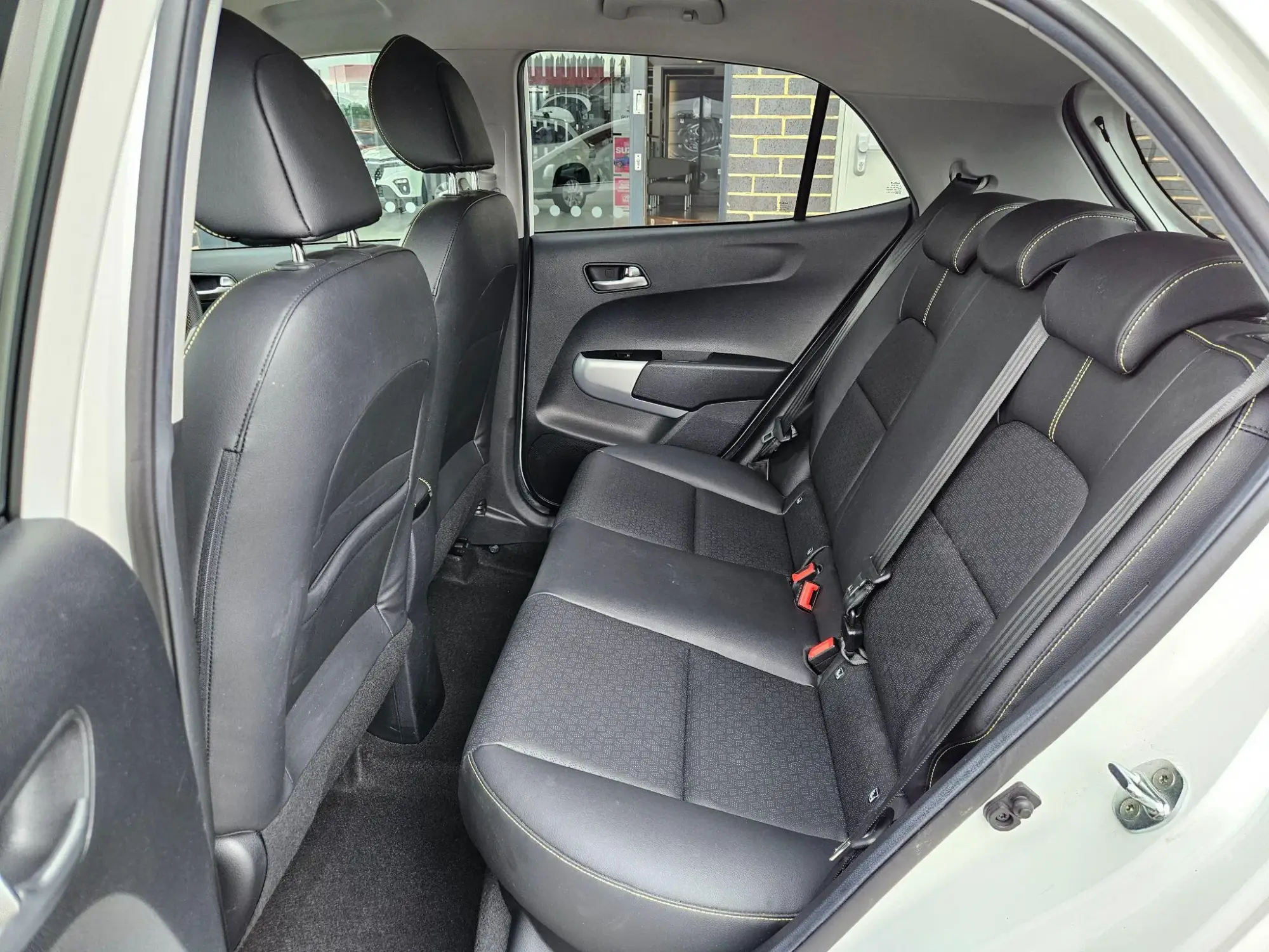 Kia Picanto Image 18