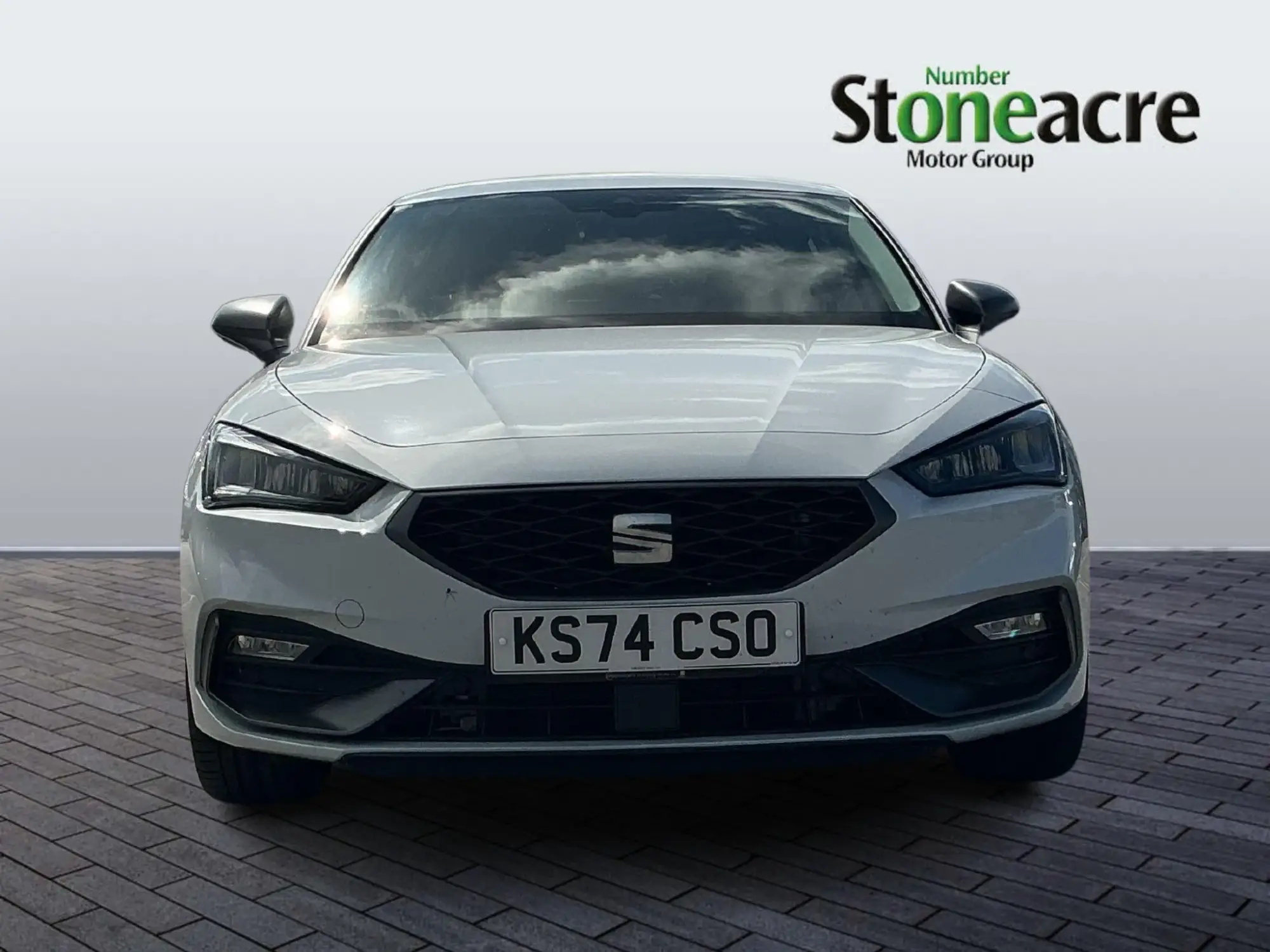 SEAT Leon 1.5 TSI EVO FR Euro 6 (s/s) 5dr KS74CSO Image 2 SEAT Leon 1.5 TSI EVO FR Euro 6 (s/s) 5dr KS74CSO Image 2