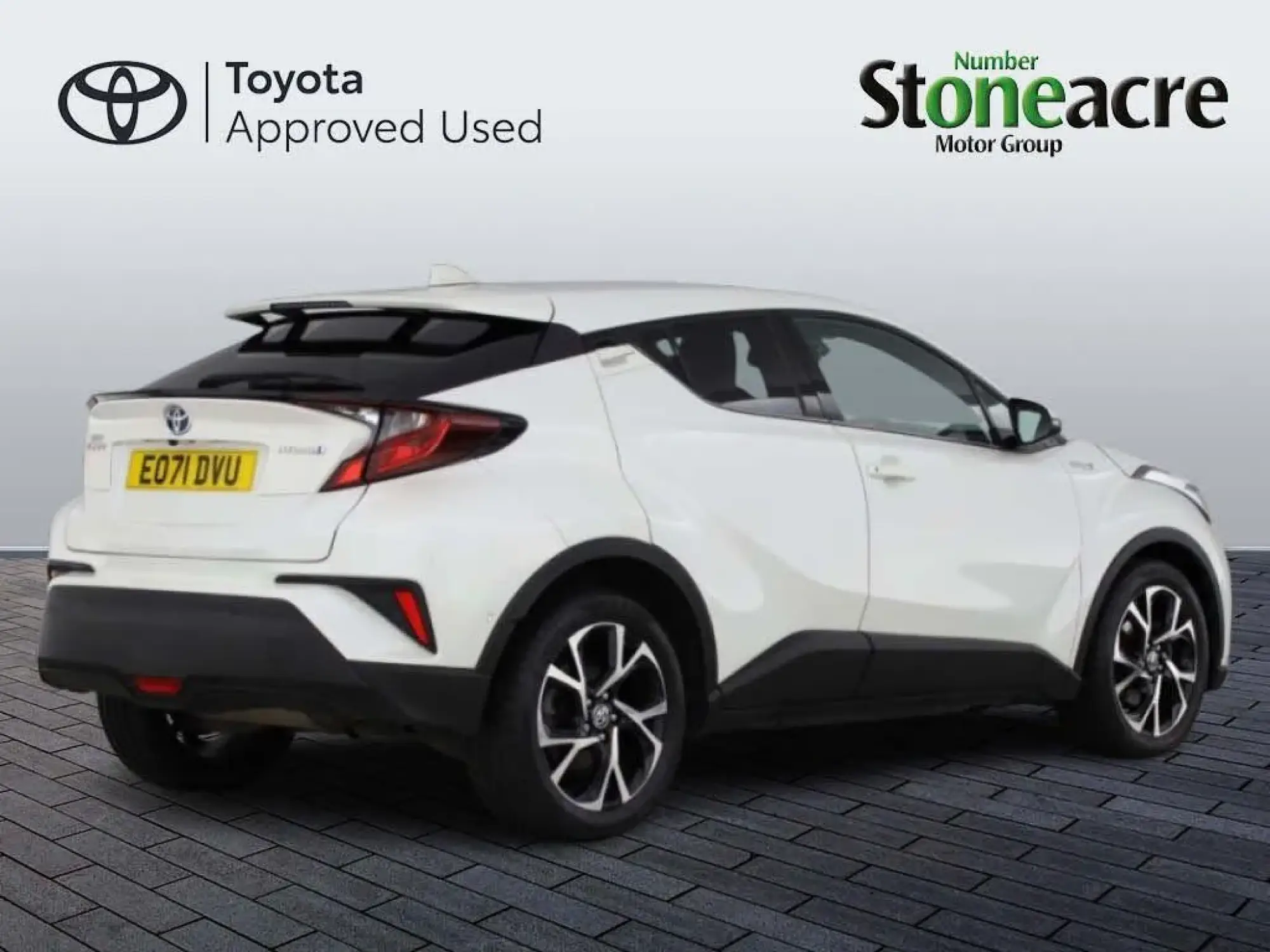 Toyota C-HR Self-Charging Hybrid Image 2