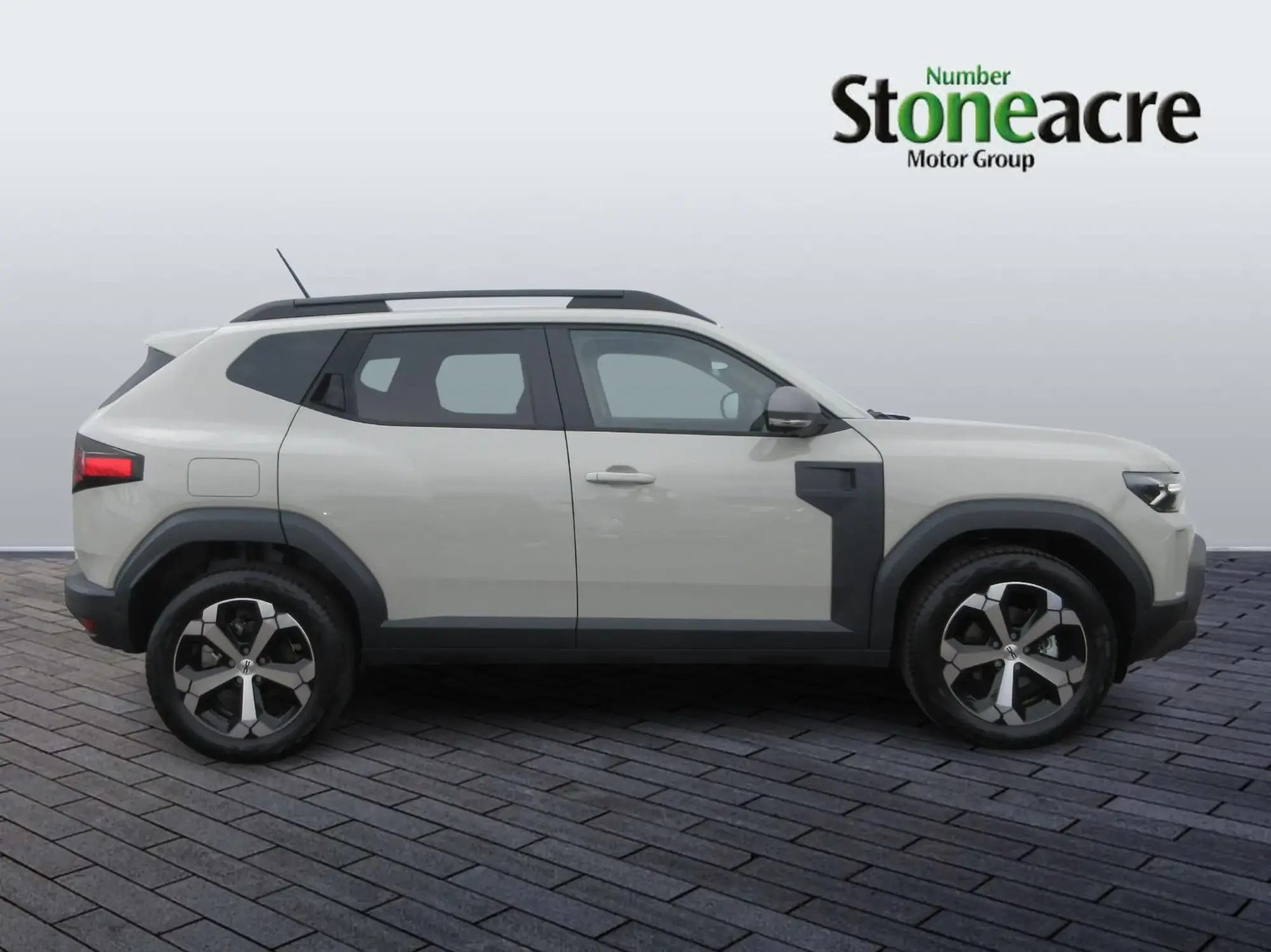 Dacia Duster Image 2