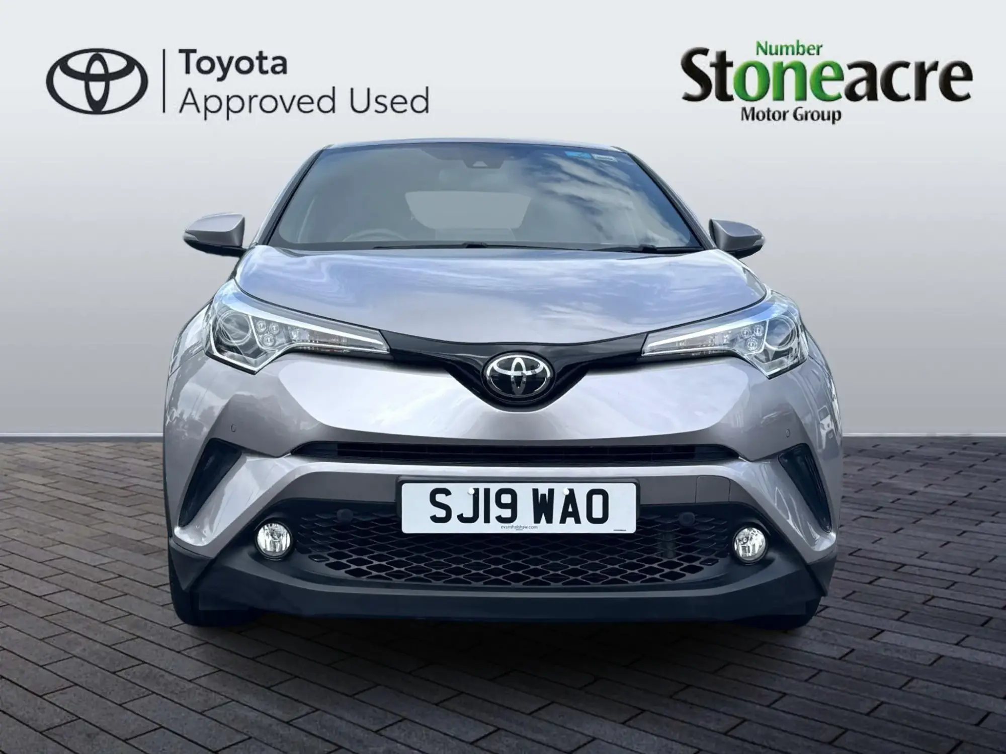 Toyota C-HR Self-Charging Hybrid Image 8 Toyota C-HR Self-Charging Hybrid Image 8