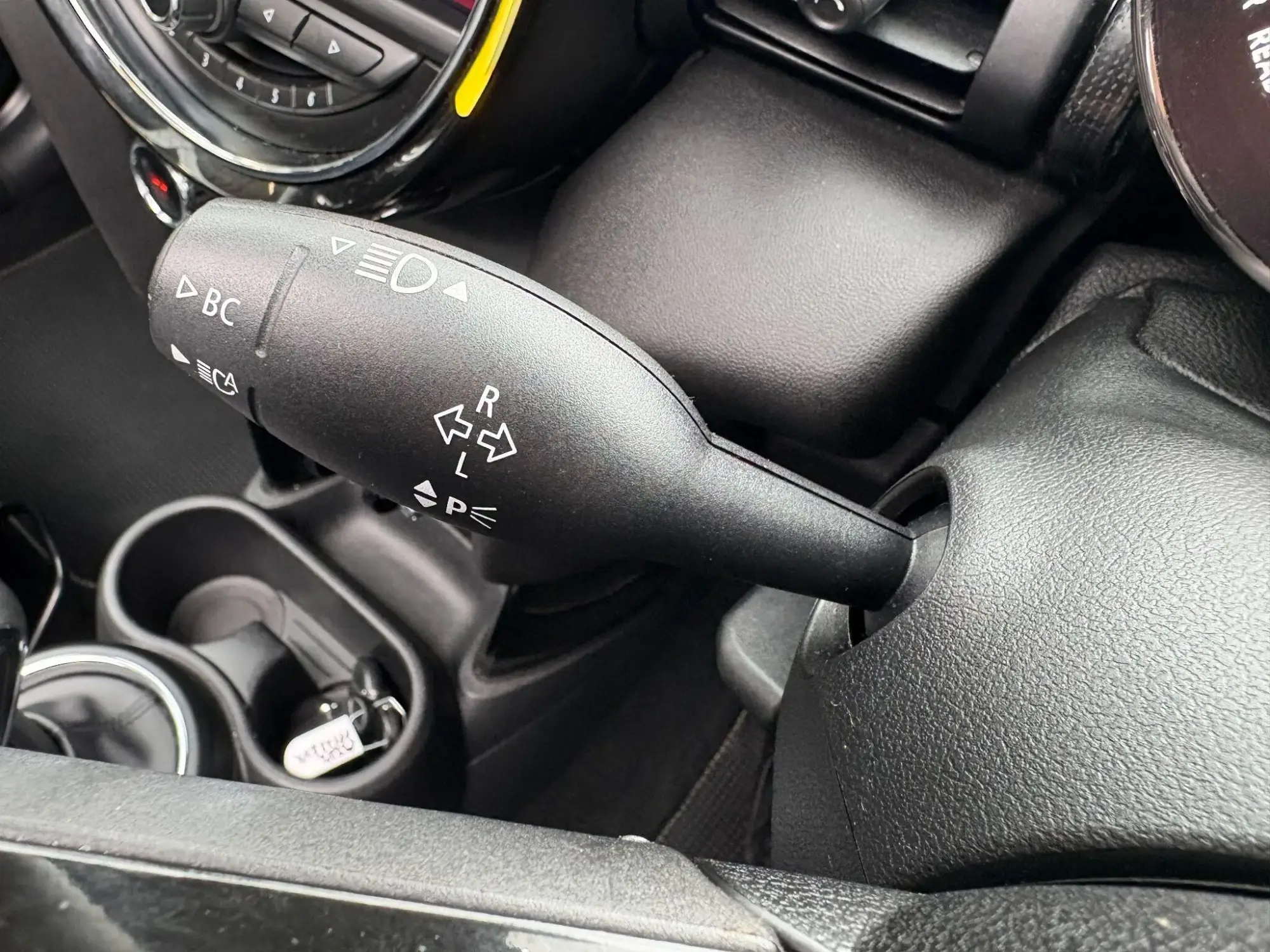 MINI Electric Hatch Image 17 MINI Electric Hatch Image 17