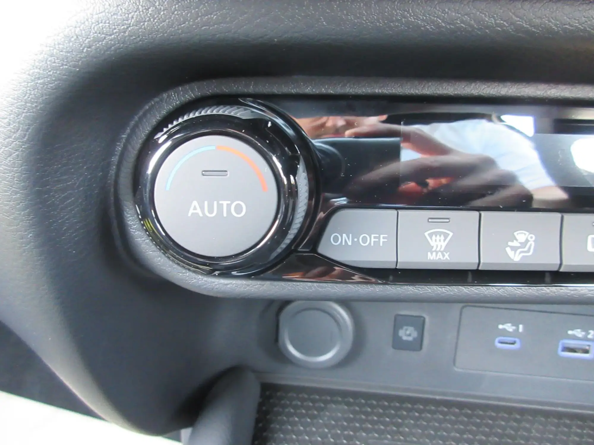 Nissan Juke Image 24 Nissan Juke Image 24