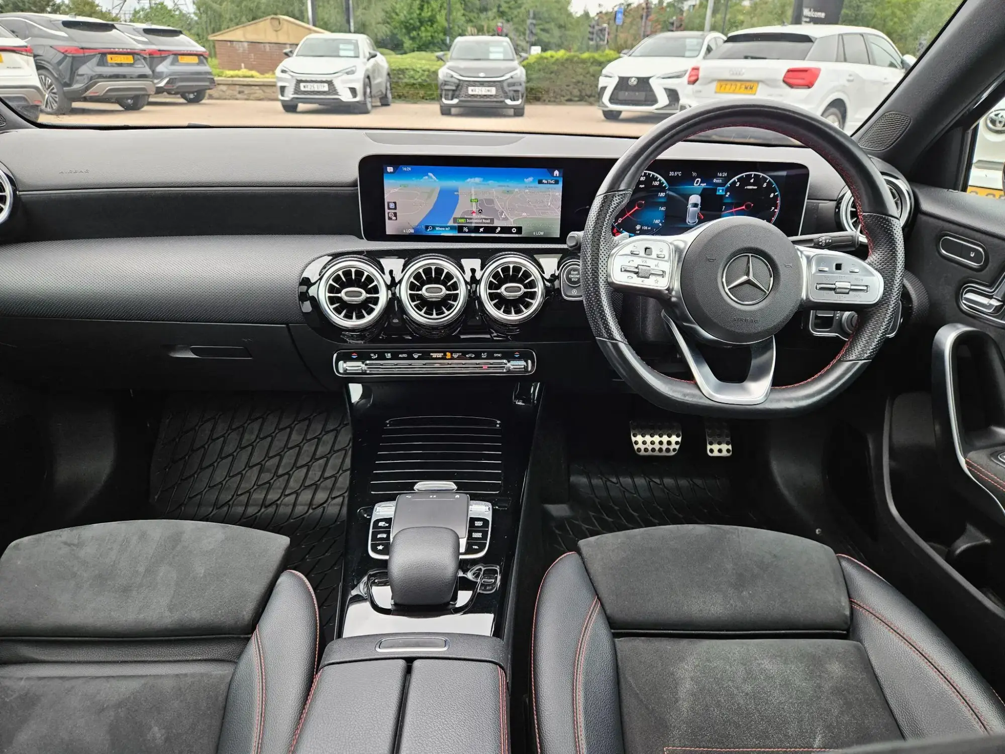 Mercedes-Benz A-Class Image 12 Mercedes-Benz A-Class Image 12