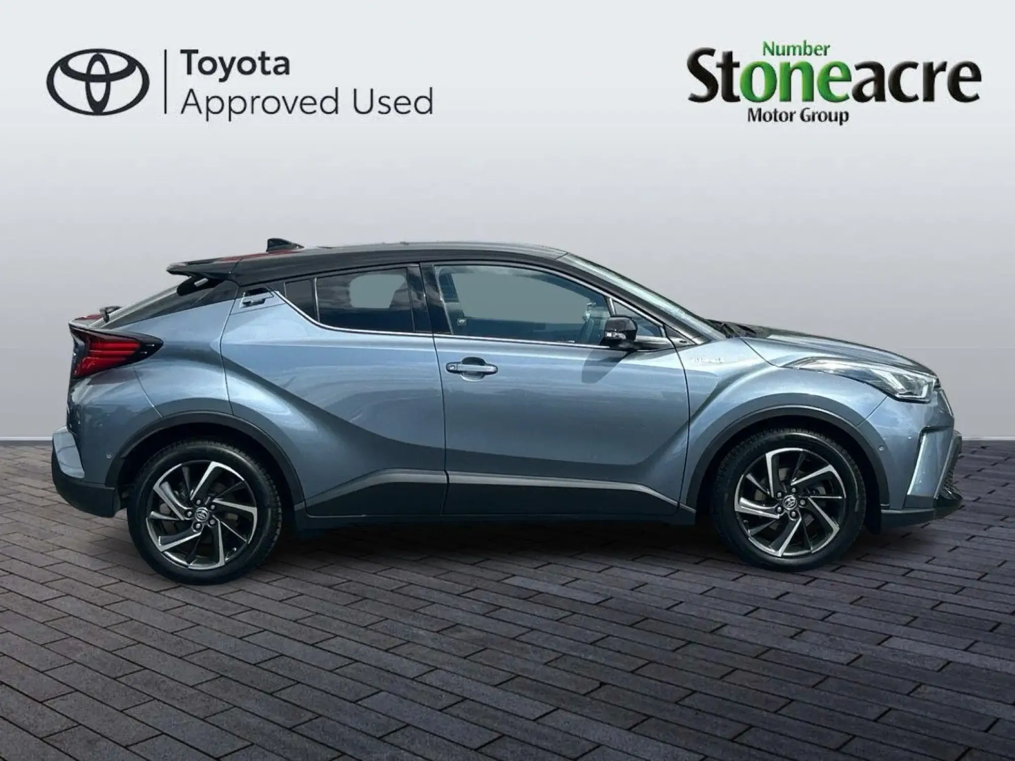 Toyota C-HR Self-Charging Hybrid 1.8 Hybrid Dynamic 5dr CVT FN70UEH Image 2