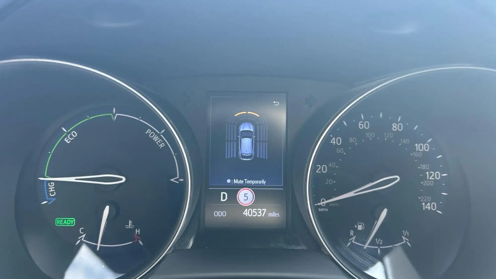Toyota C-HR Self-Charging Hybrid Image 23 Toyota C-HR Self-Charging Hybrid Image 23