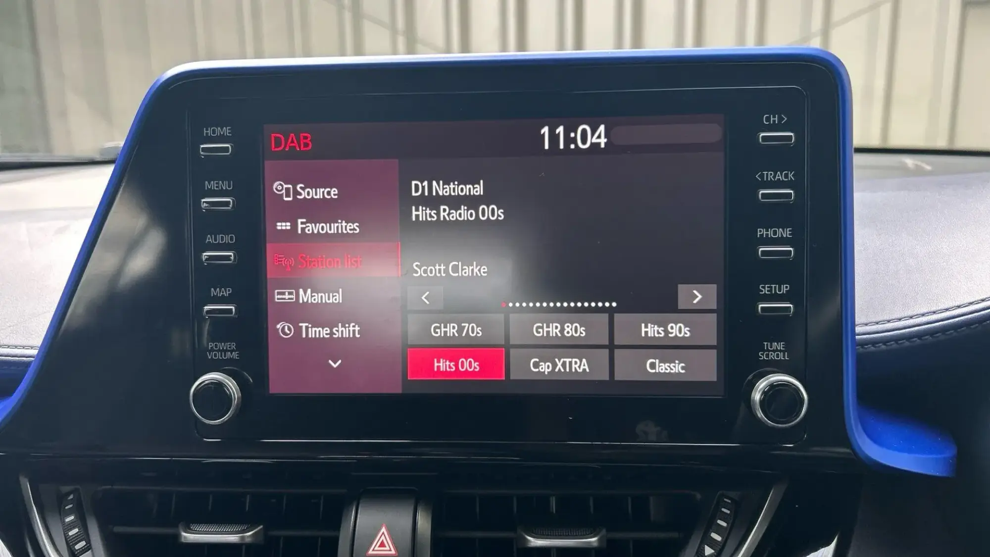 Toyota C-HR Self-Charging Hybrid Image 26 Toyota C-HR Self-Charging Hybrid Image 26