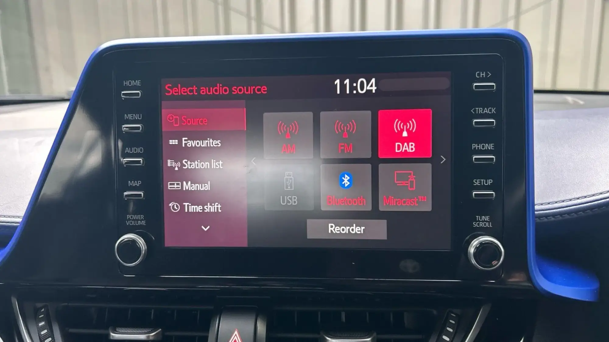 Toyota C-HR Self-Charging Hybrid Image 27 Toyota C-HR Self-Charging Hybrid Image 27