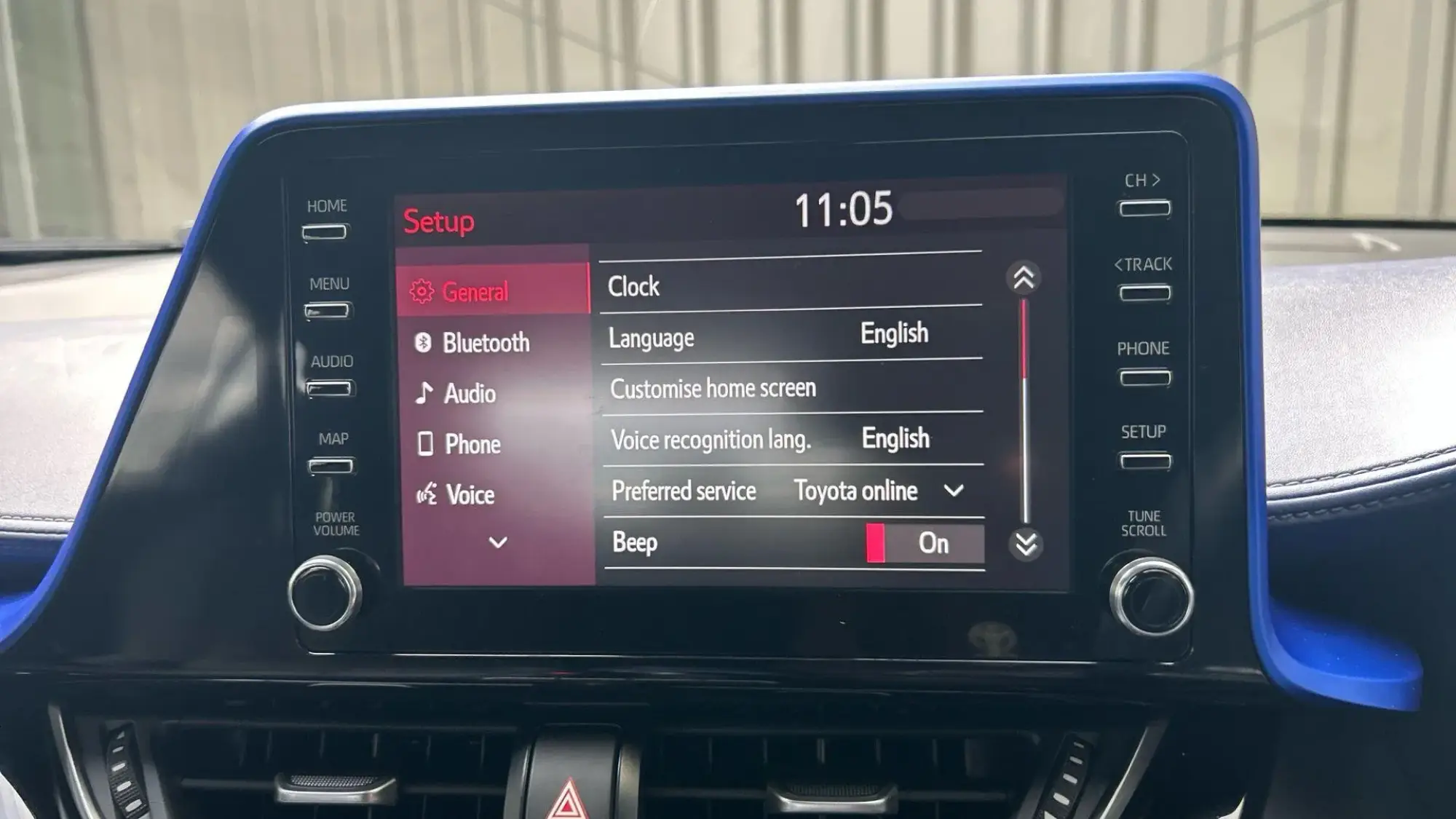 Toyota C-HR Self-Charging Hybrid Image 30 Toyota C-HR Self-Charging Hybrid Image 30