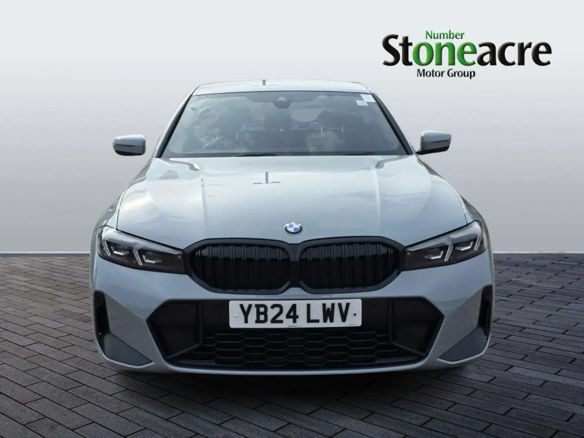 BMW 3 Series Image 6 BMW 3 Series Image 6