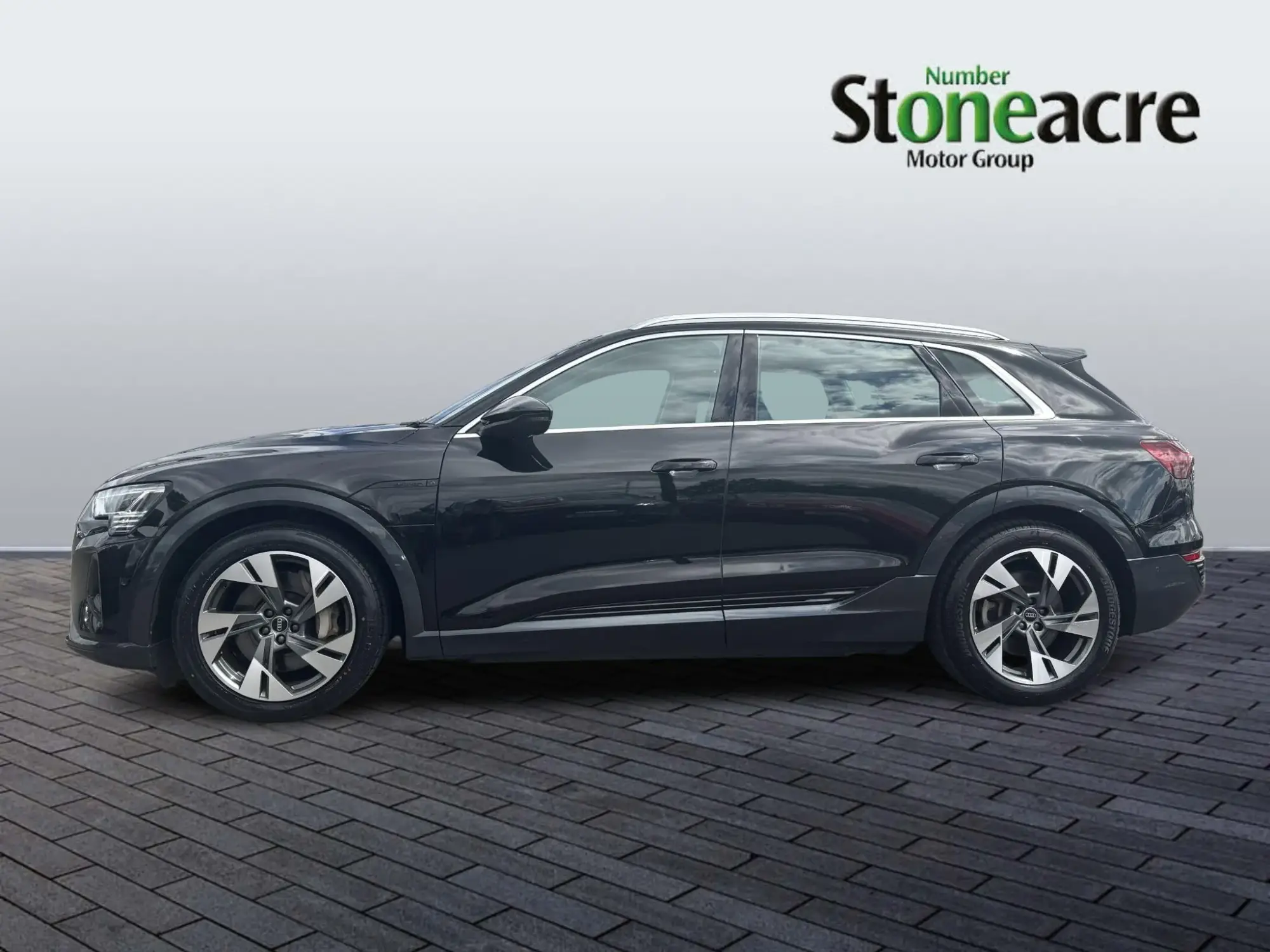 Audi Q8 e-tron Image 6 Audi Q8 e-tron Image 6