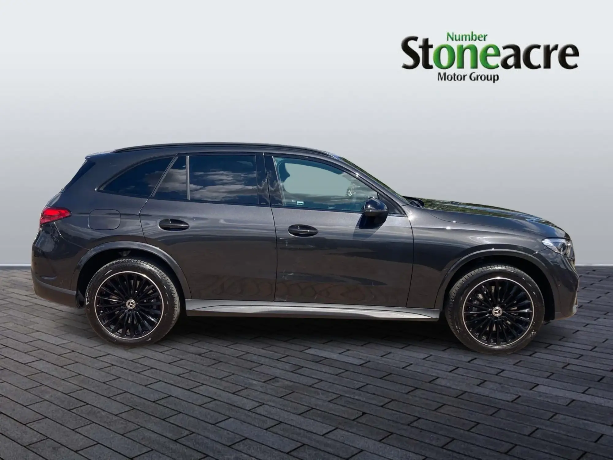 Mercedes-Benz GLC 2.0 GLC300e 31.2kWh Urban Edition G-Tronic+ 4MATIC Euro 6 (s/s) 5dr LL24HYY Image 2
