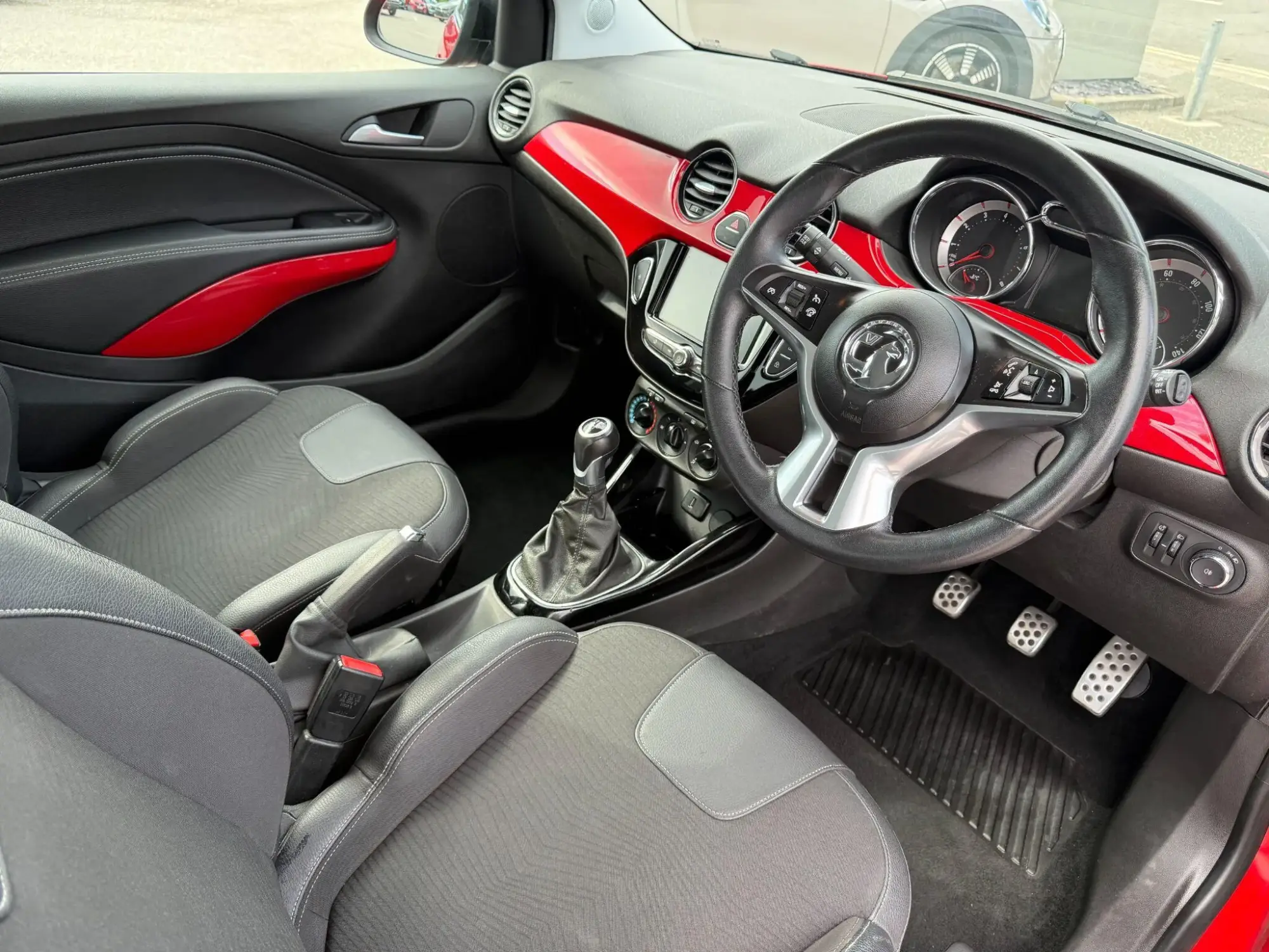 Vauxhall Adam Image 8 Vauxhall Adam Image 8