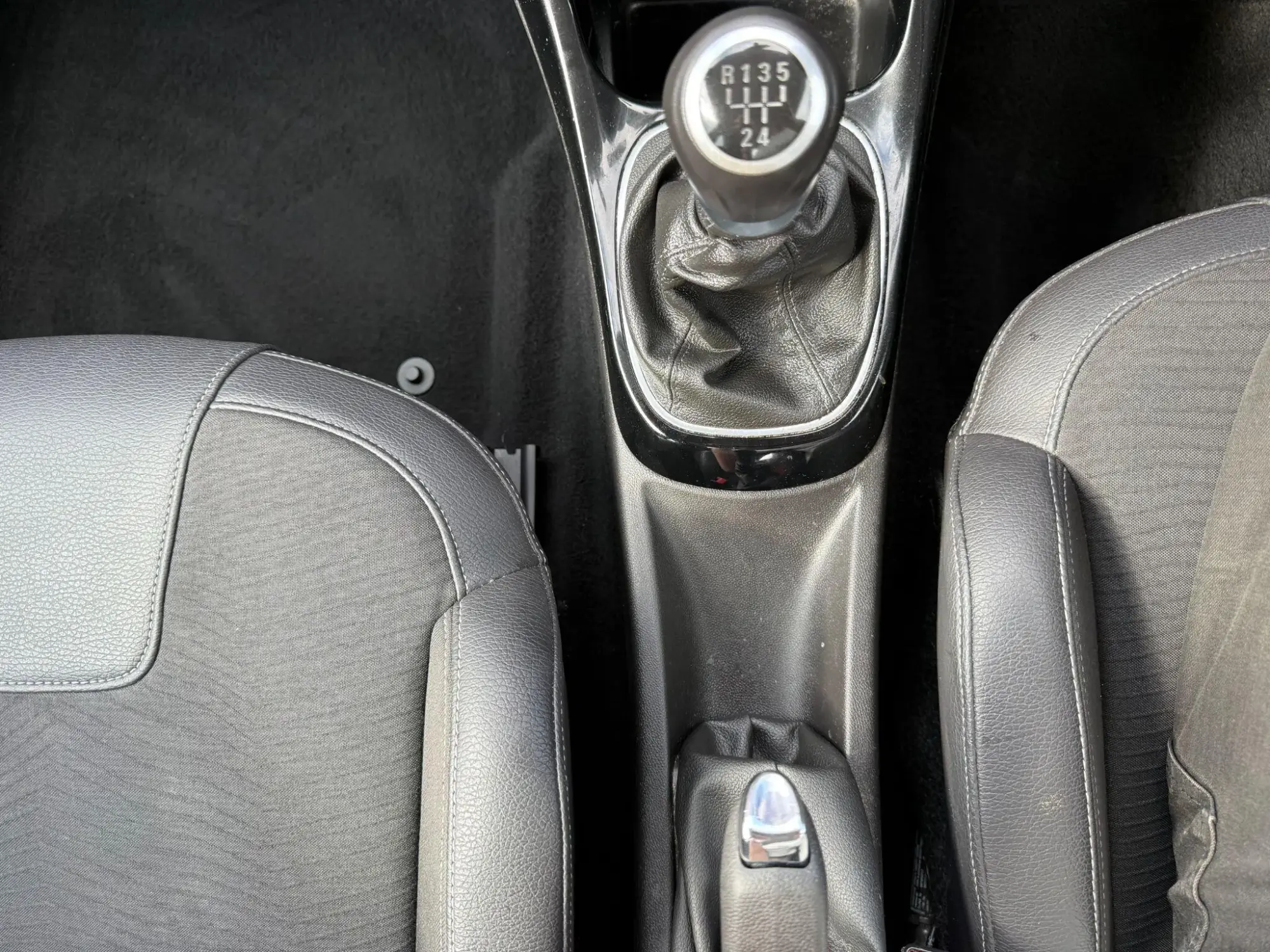Vauxhall Adam Image 10 Vauxhall Adam Image 10
