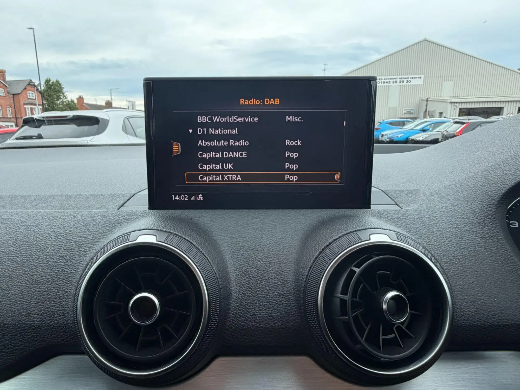 Audi Q2 Image 26