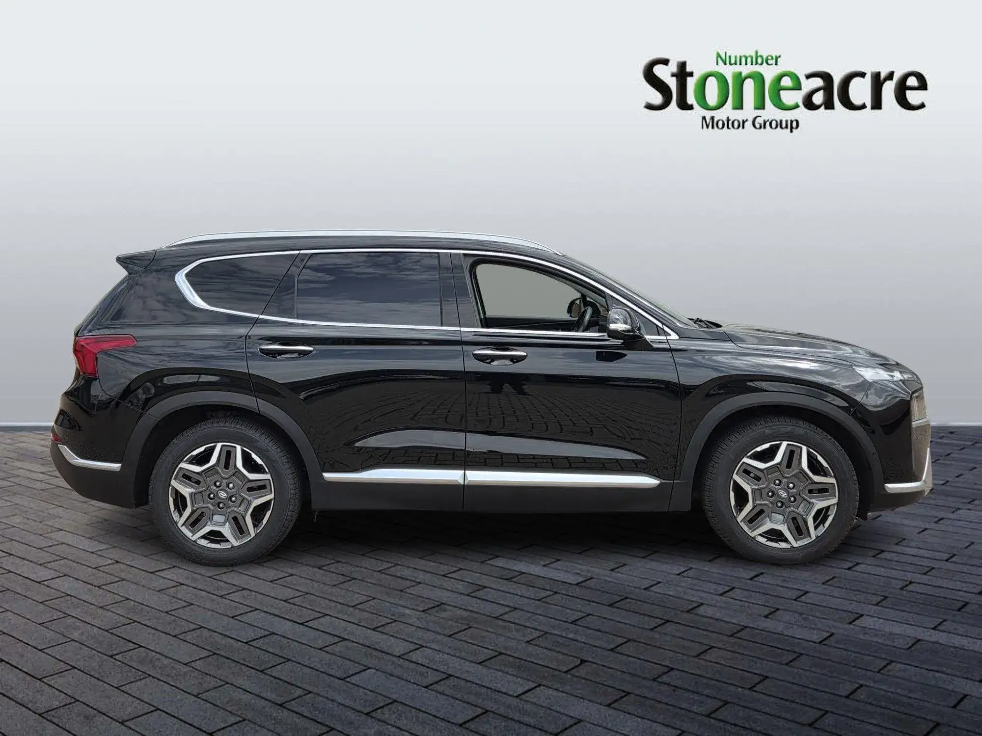 Hyundai SANTA FE 1.6 h T-GDi Ultimate Auto Euro 6 (s/s) 5dr AF73OHW Image 2