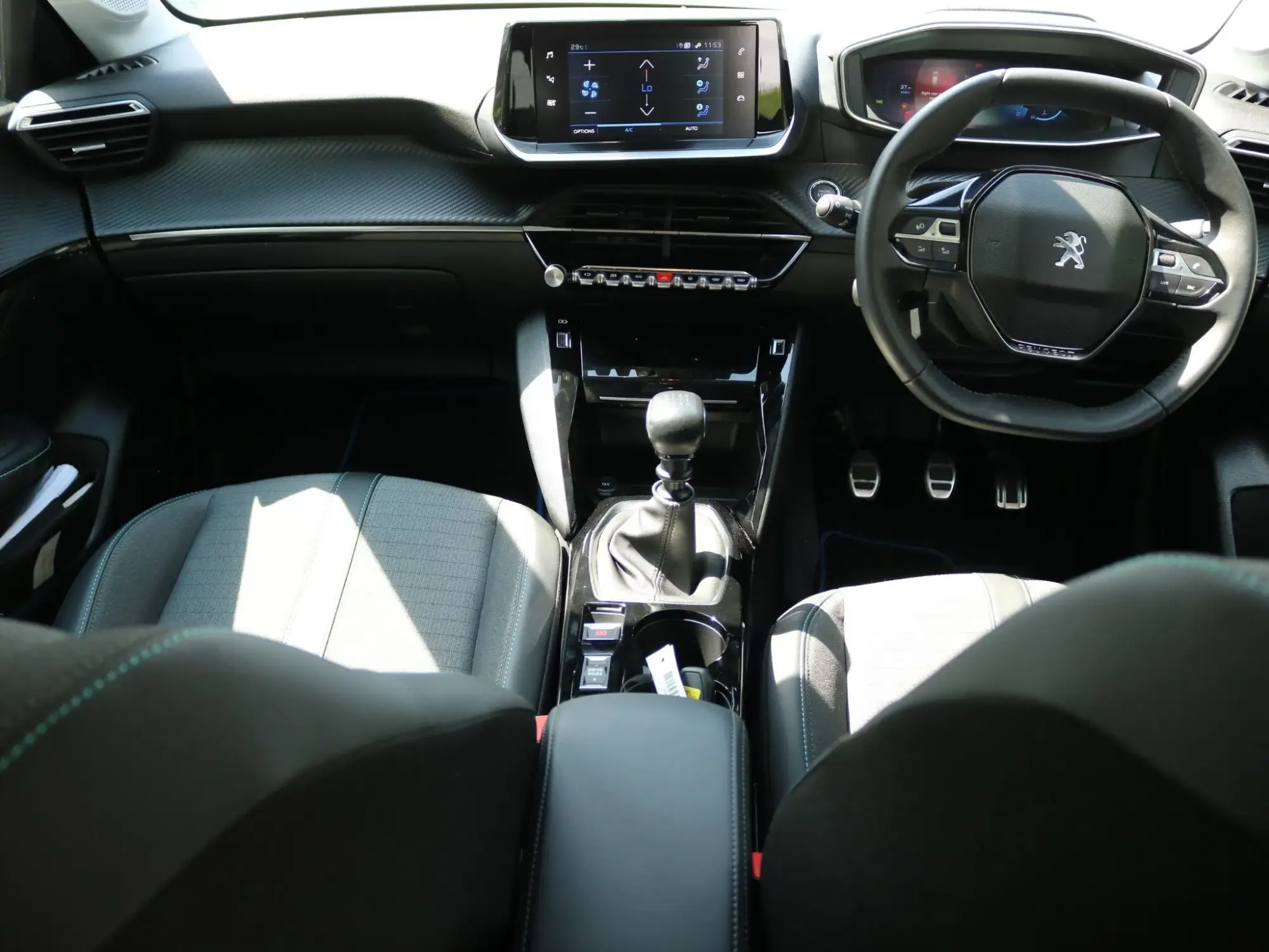 Peugeot 208 Image 13 Peugeot 208 Image 13