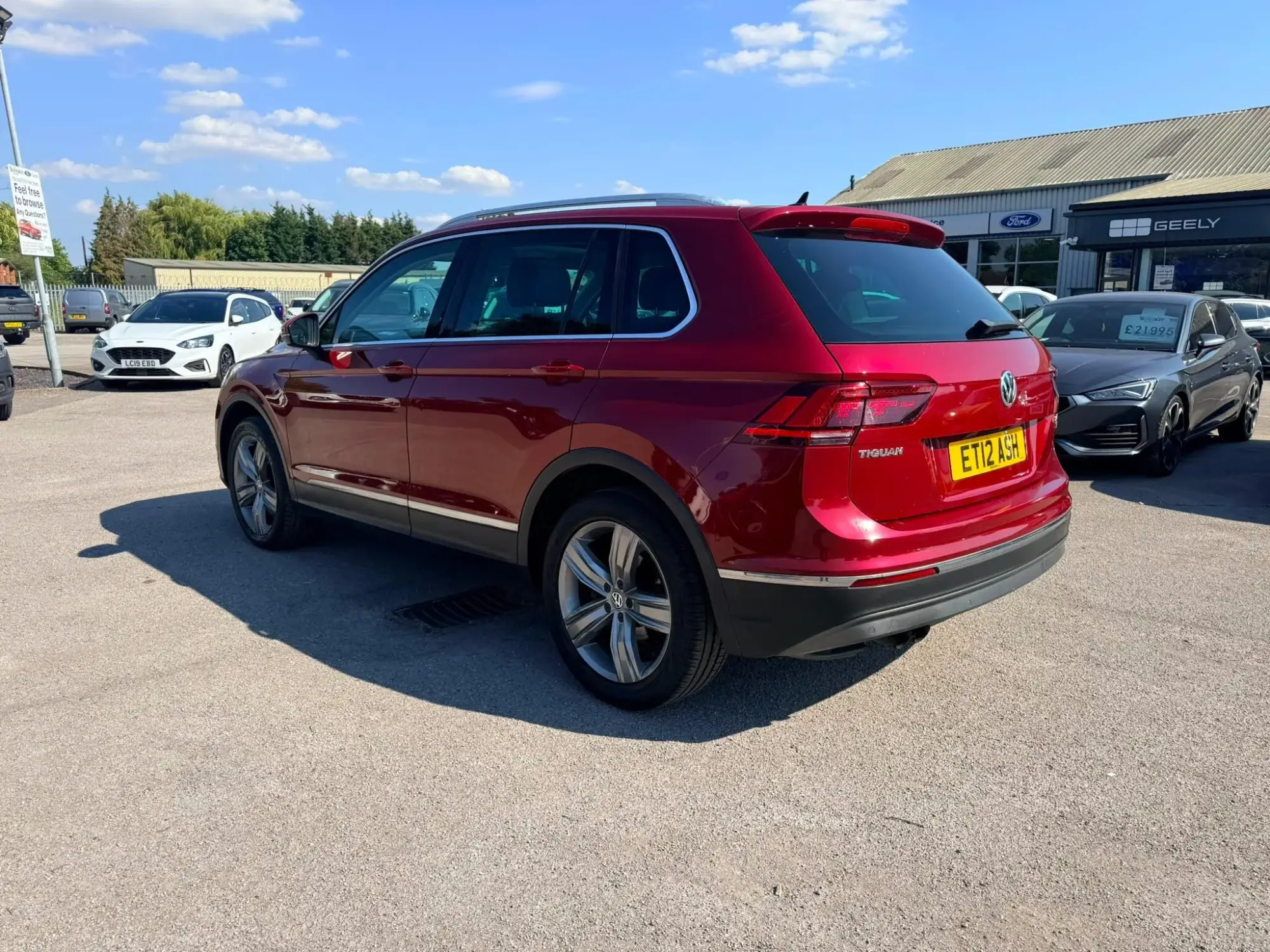 Volkswagen Tiguan Image 4