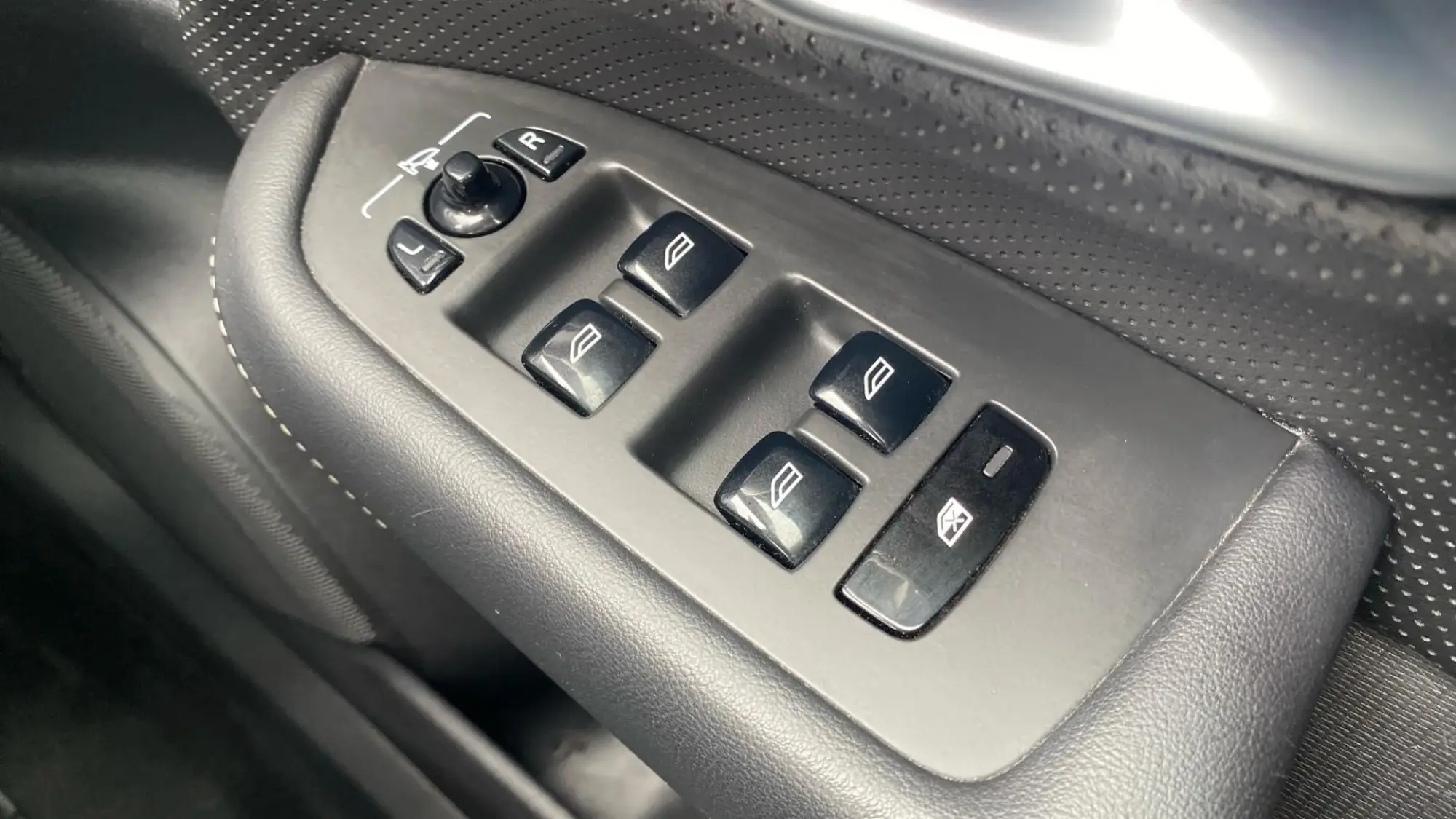 Volvo XC90 Image 21 Volvo XC90 Image 21