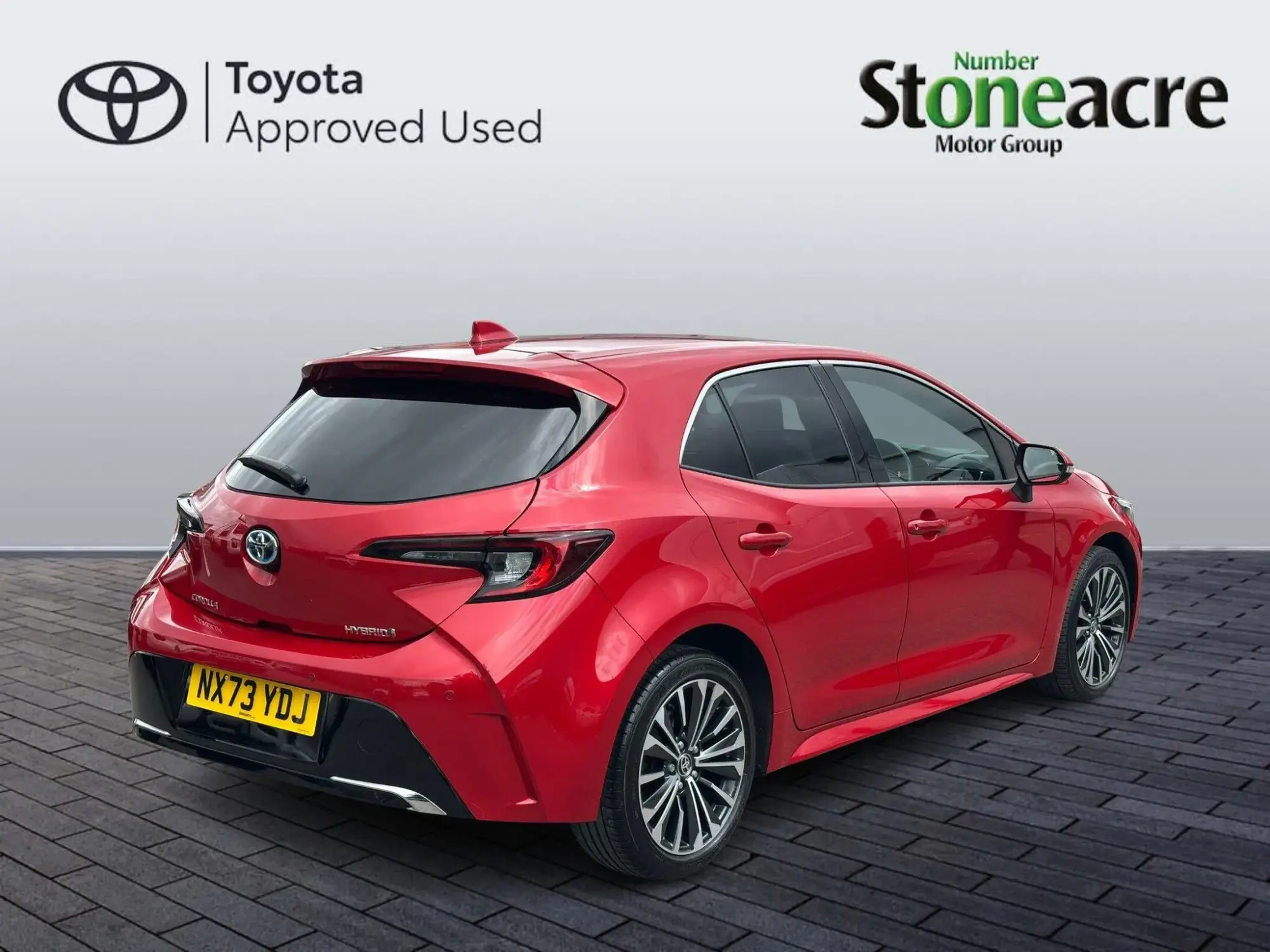 Toyota Corolla Hatchback 1.8 VVT-i Hybrid Design 5dr CVT NX73YDJ Image 2