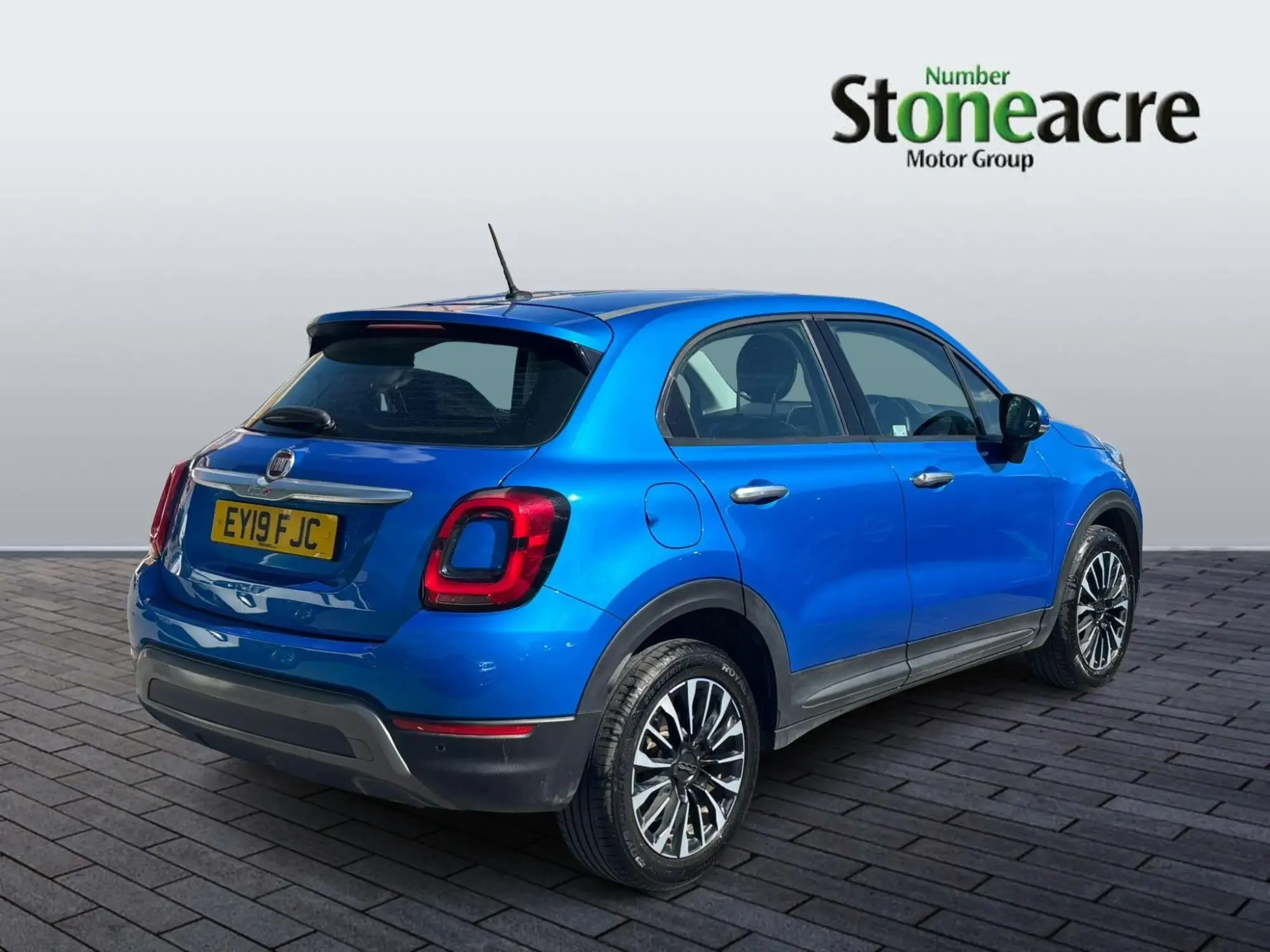 Fiat 500X 1.0 City Cross 5dr EY19FJC Image 3