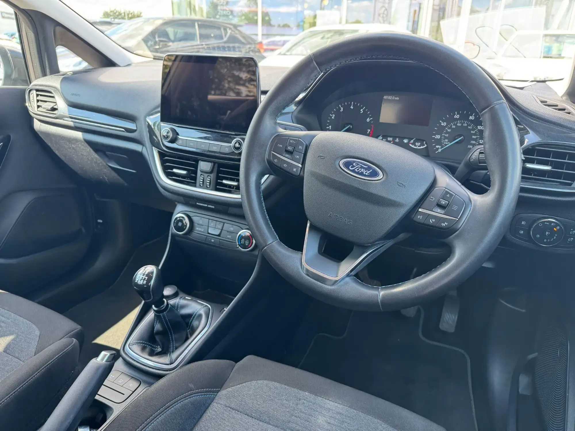 Ford Fiesta Image 16