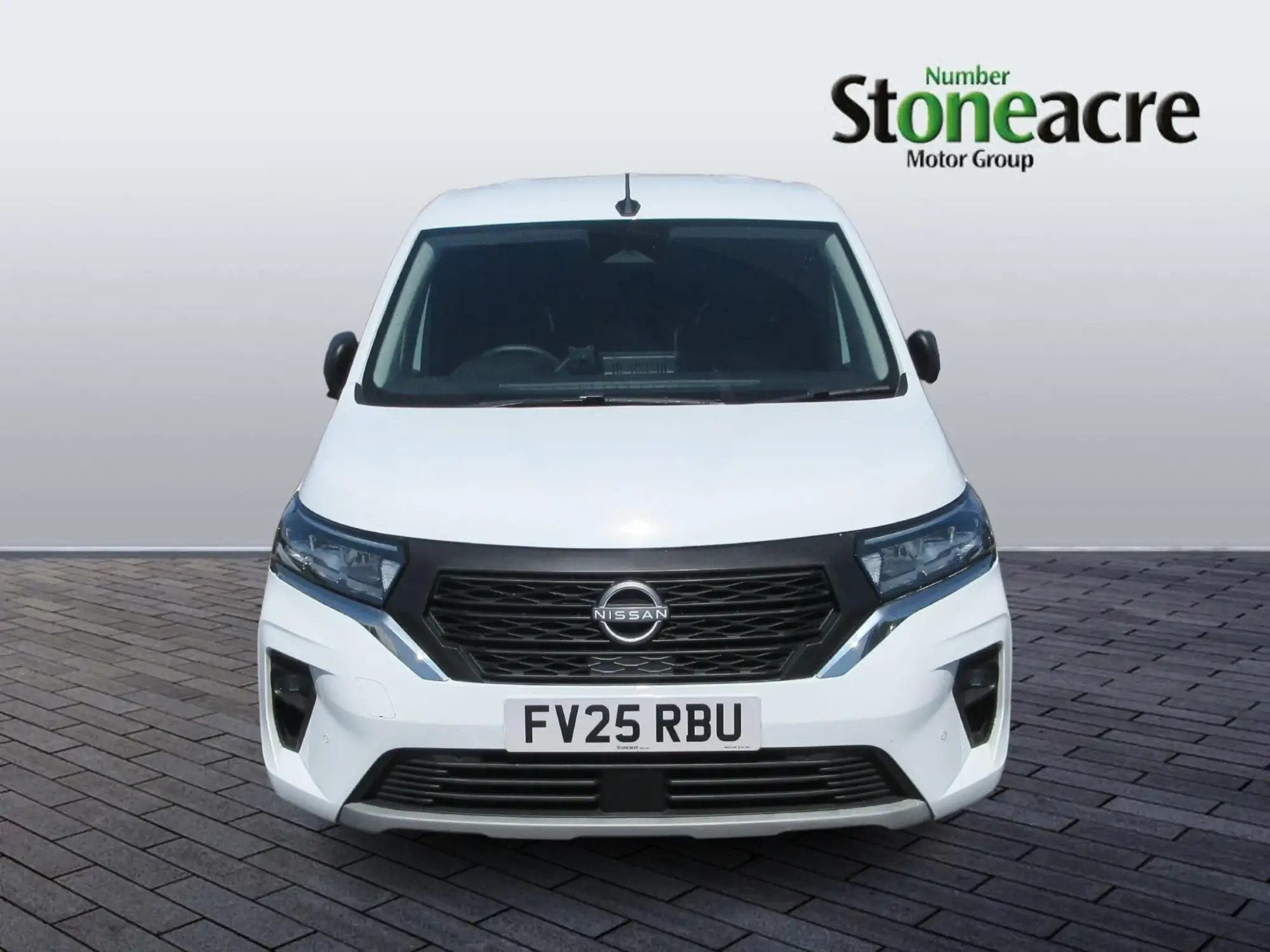 Nissan Townstar 1.3 TCe Tekna L1 Euro 6 (s/s) 6dr FV25RBU Image 2