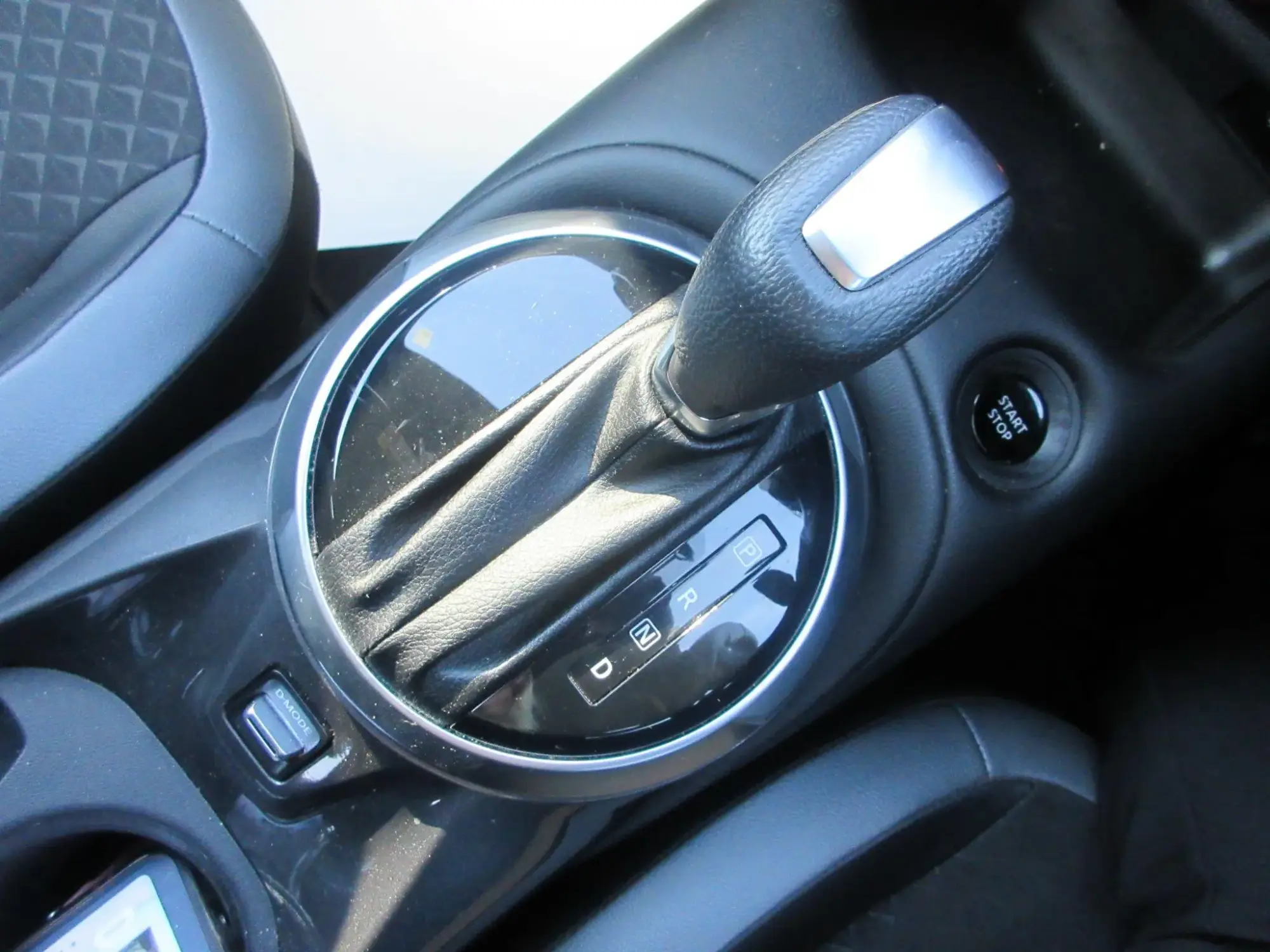 Nissan Juke Hybrid Image 9 Nissan Juke Hybrid Image 9