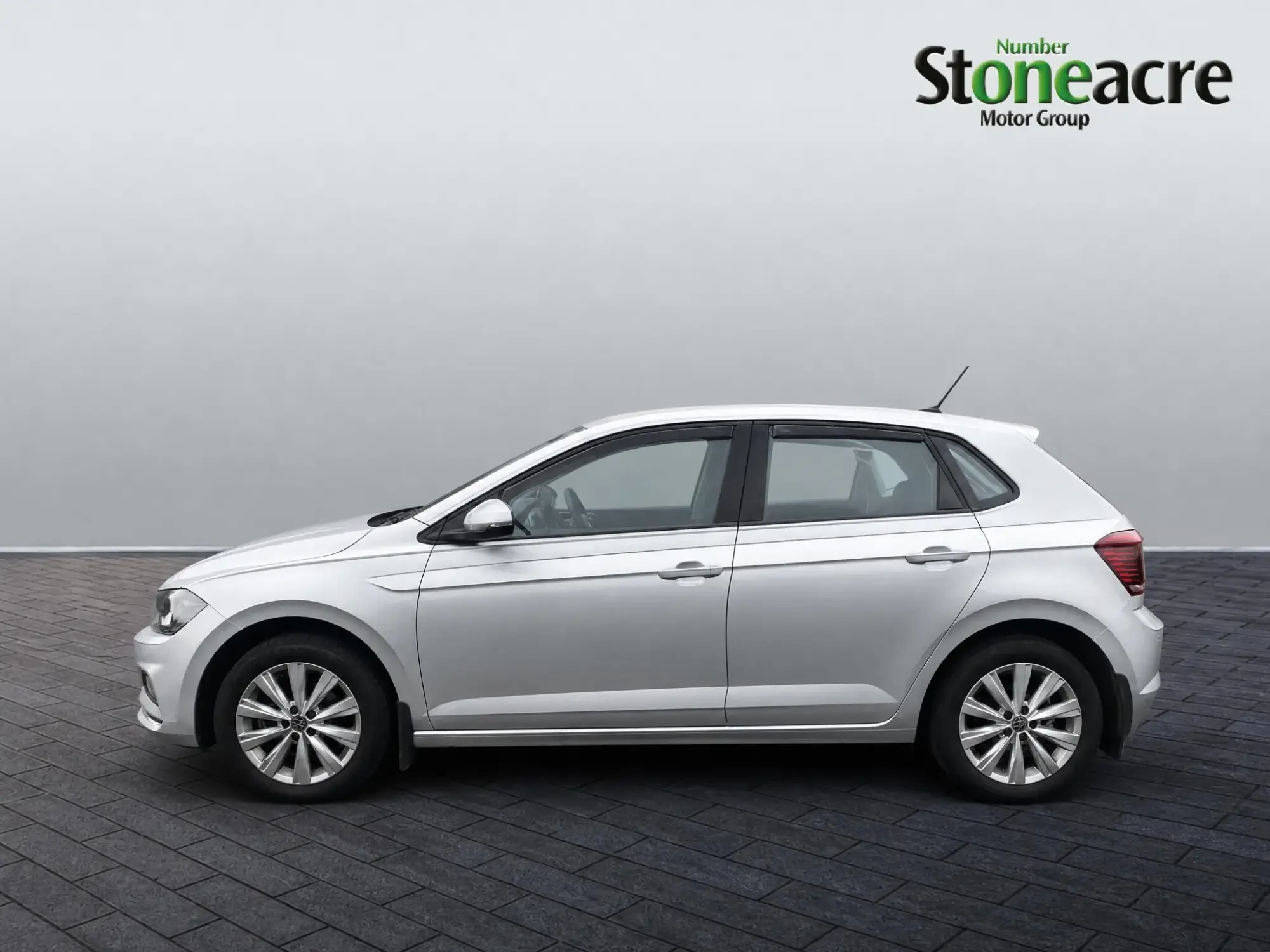 Volkswagen Polo Image 8