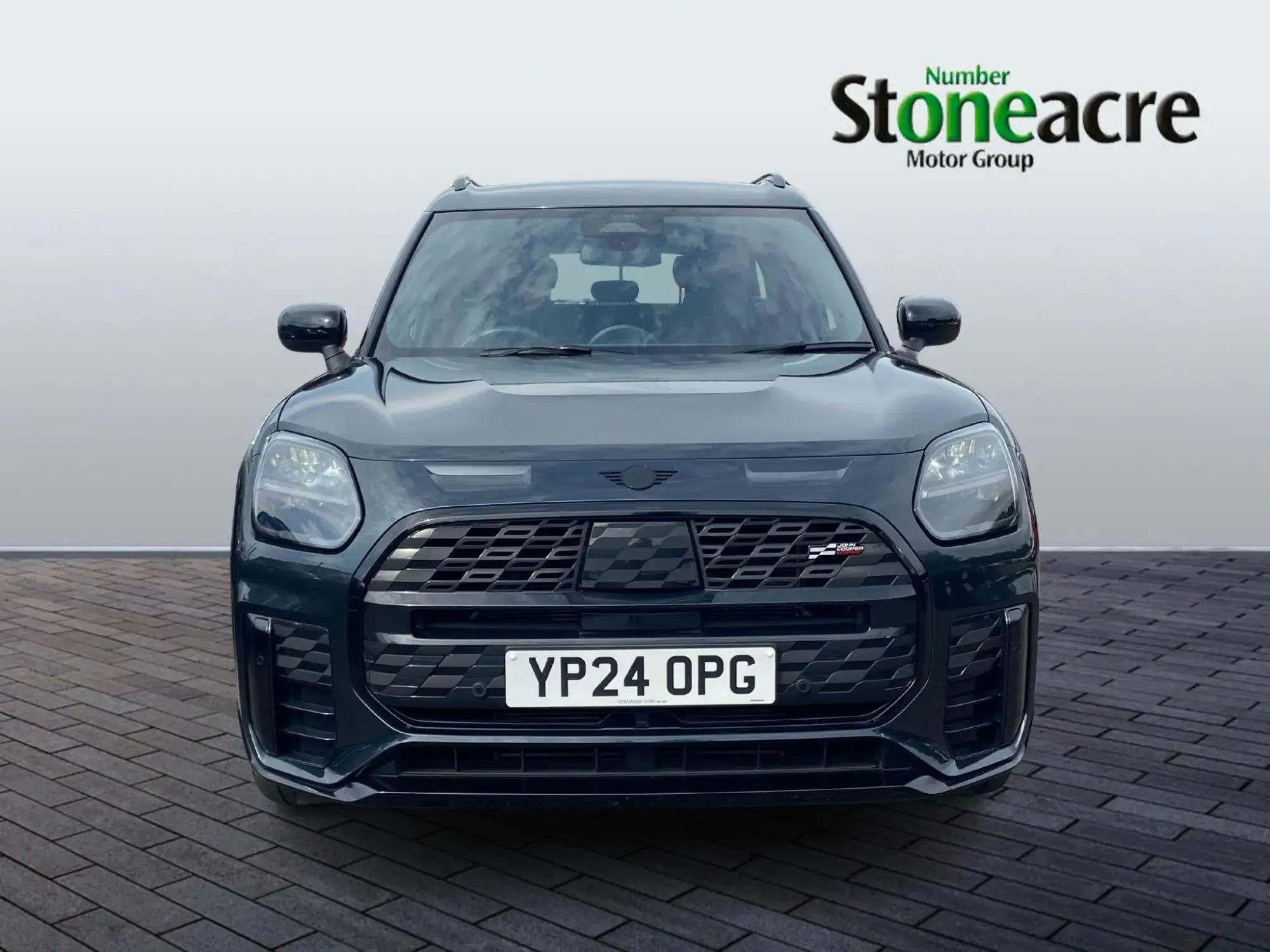 MINI Countryman 1.5C MHEV Sport DCT Euro 6 (s/s) 5dr YP24OPG Image 2