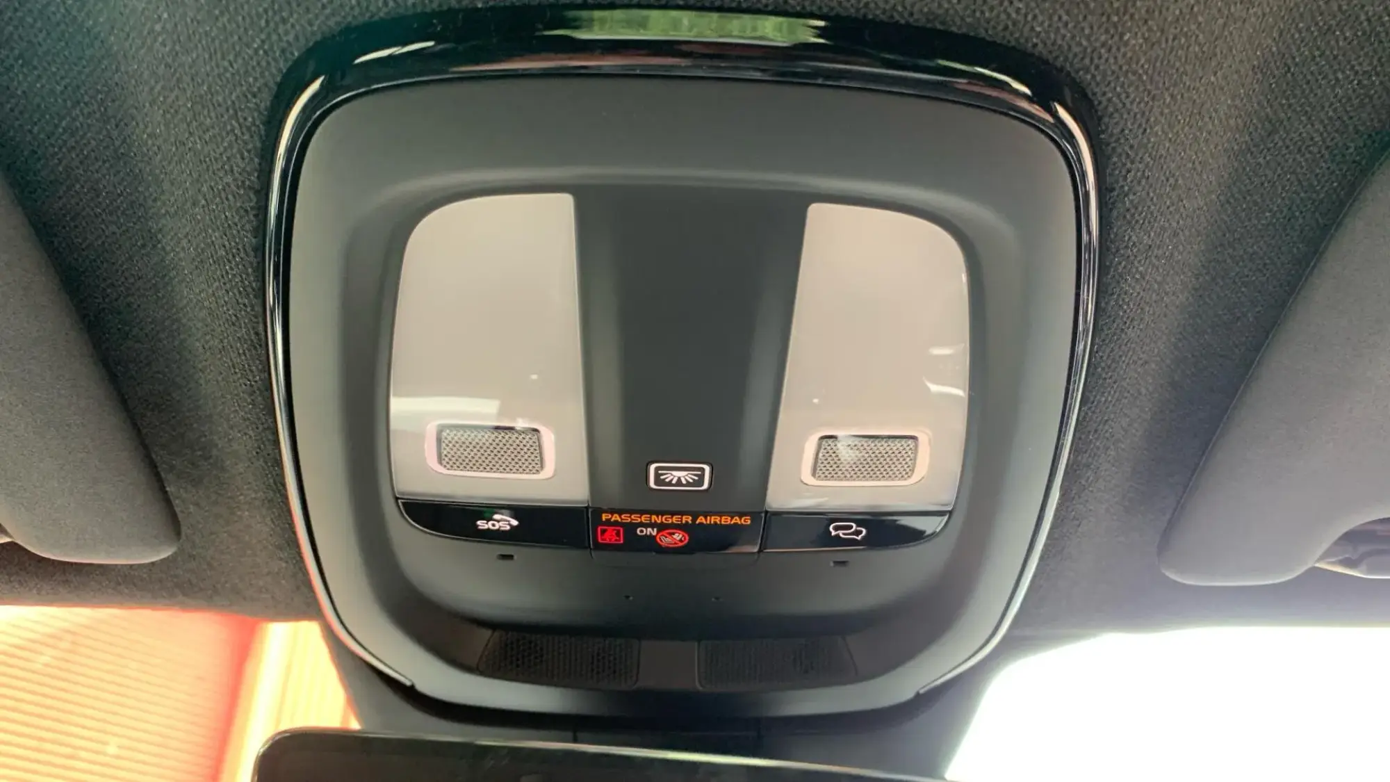 Volvo XC40 Image 28